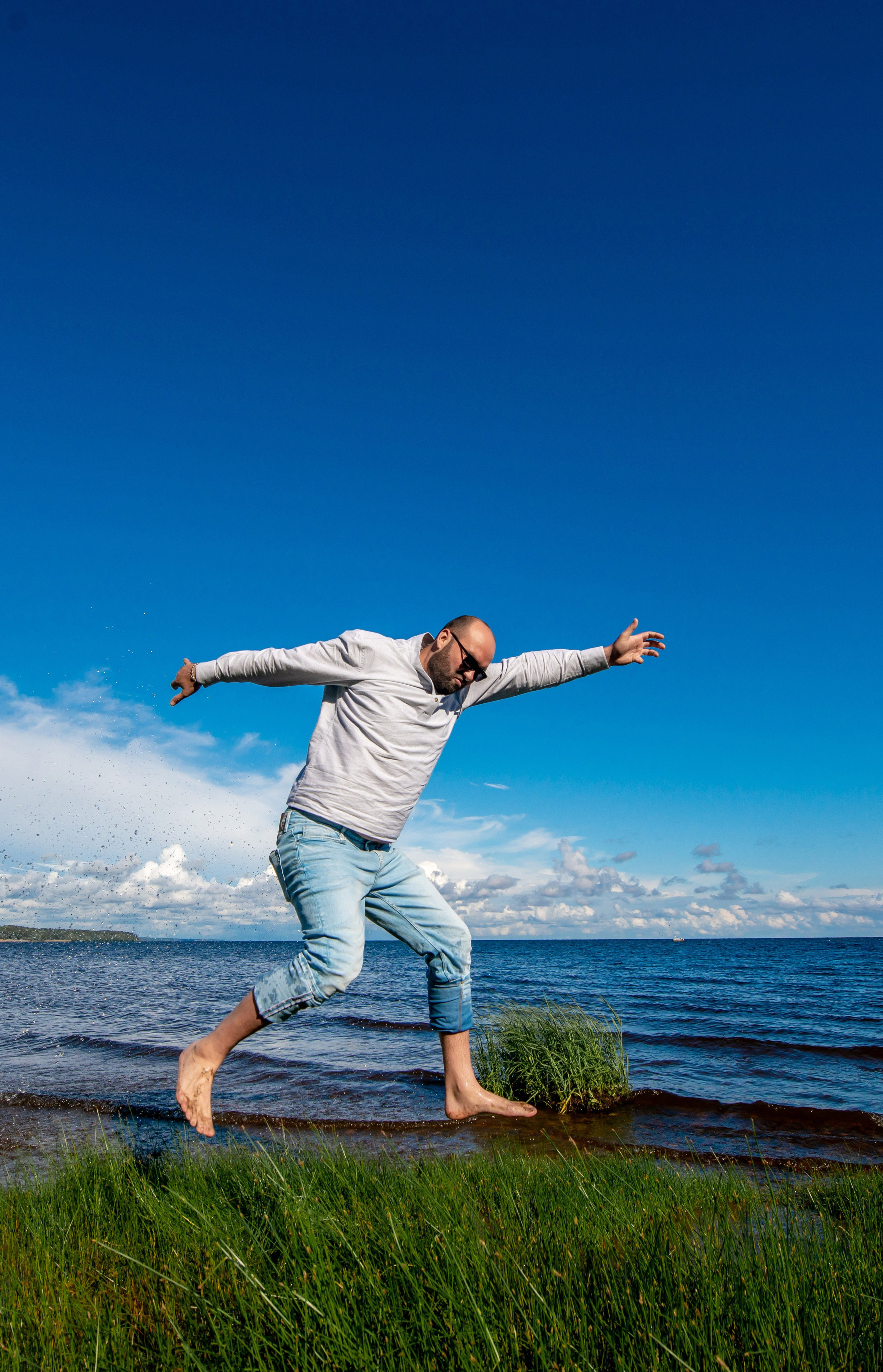 Станислав и Анастасия (нестандартная свадебная фотосессия в лесу и на Финском заливе). Портретный, семейный и свадебный фотограф в Санкт-Петербурге и в Пушкине Ширяев Денис