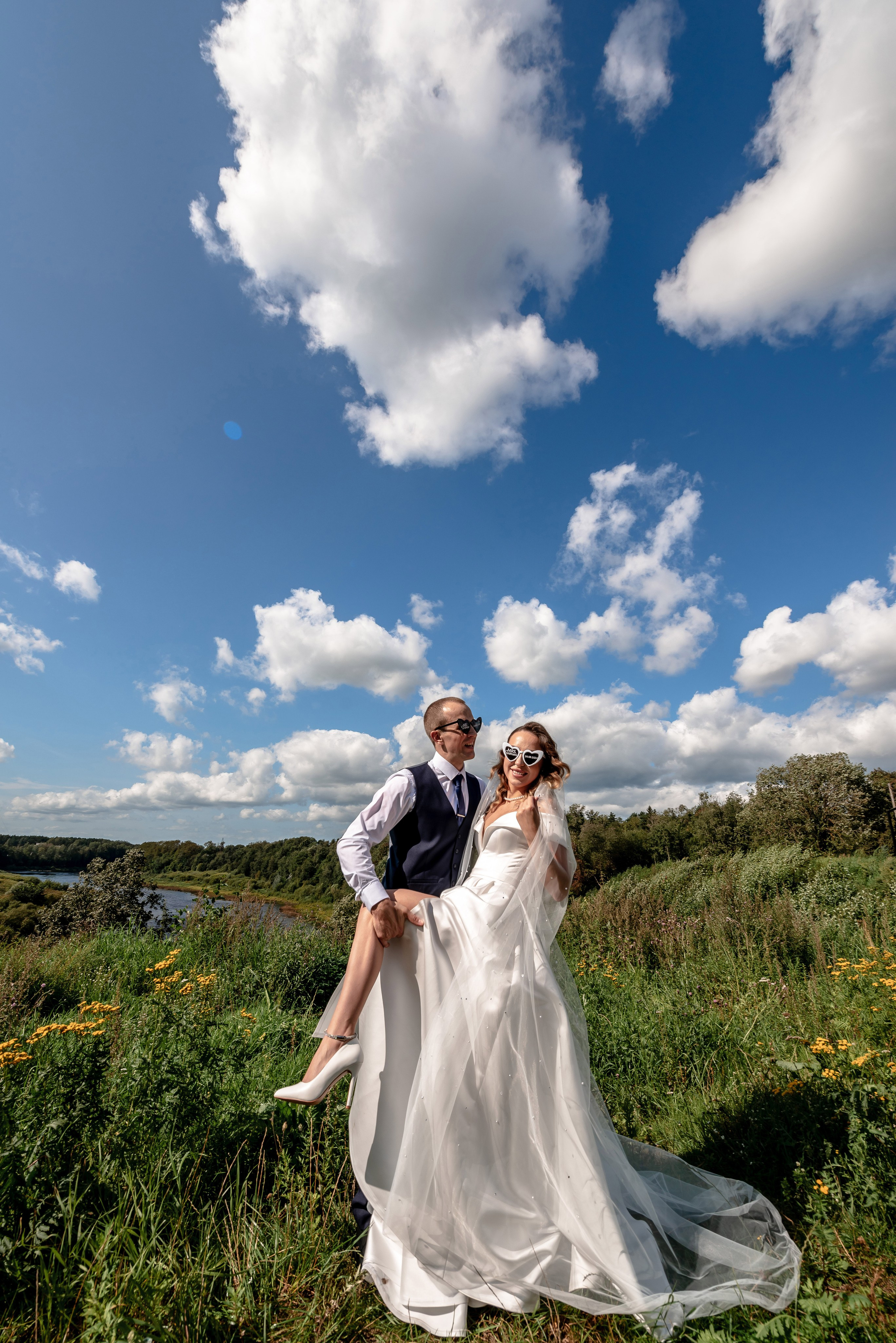 Людмила и Михаил (свадебная прогулка и регистрация в г. Кингисеппе). Портретный, семейный и свадебный фотограф в Санкт-Петербурге и в Пушкине Ширяев Денис