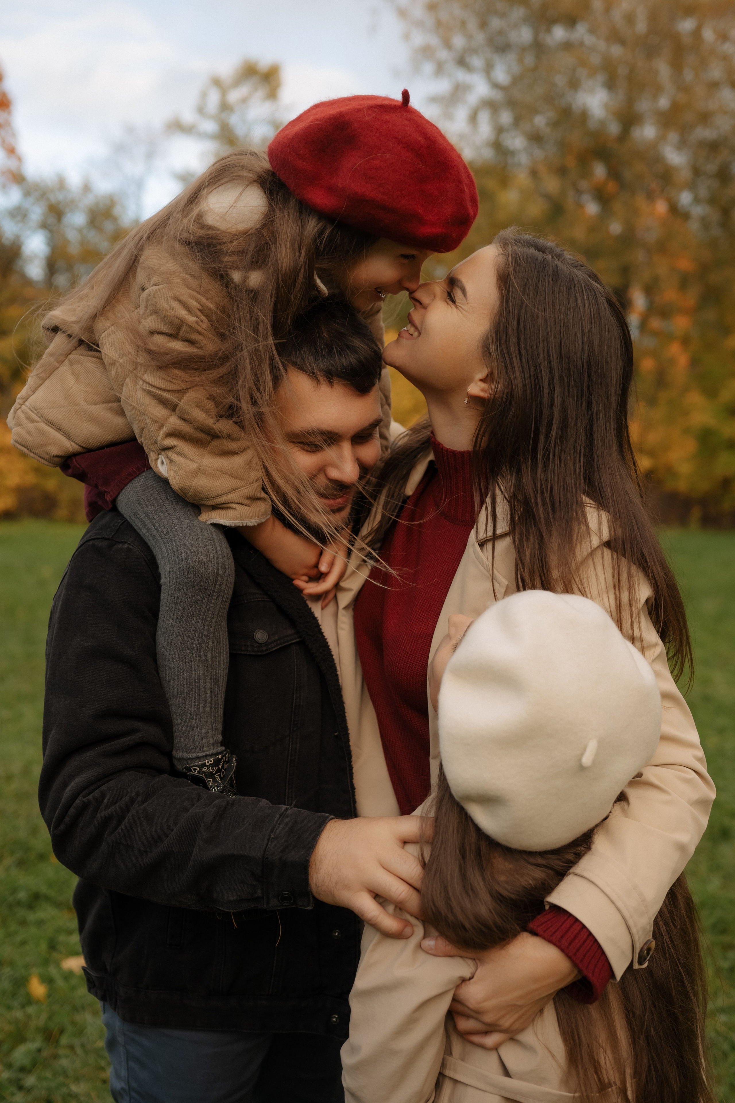 Надя, Женя, Николь и Даша. Дьяконова Валерия семейный и детский фотограф в Санкт-Петербурге