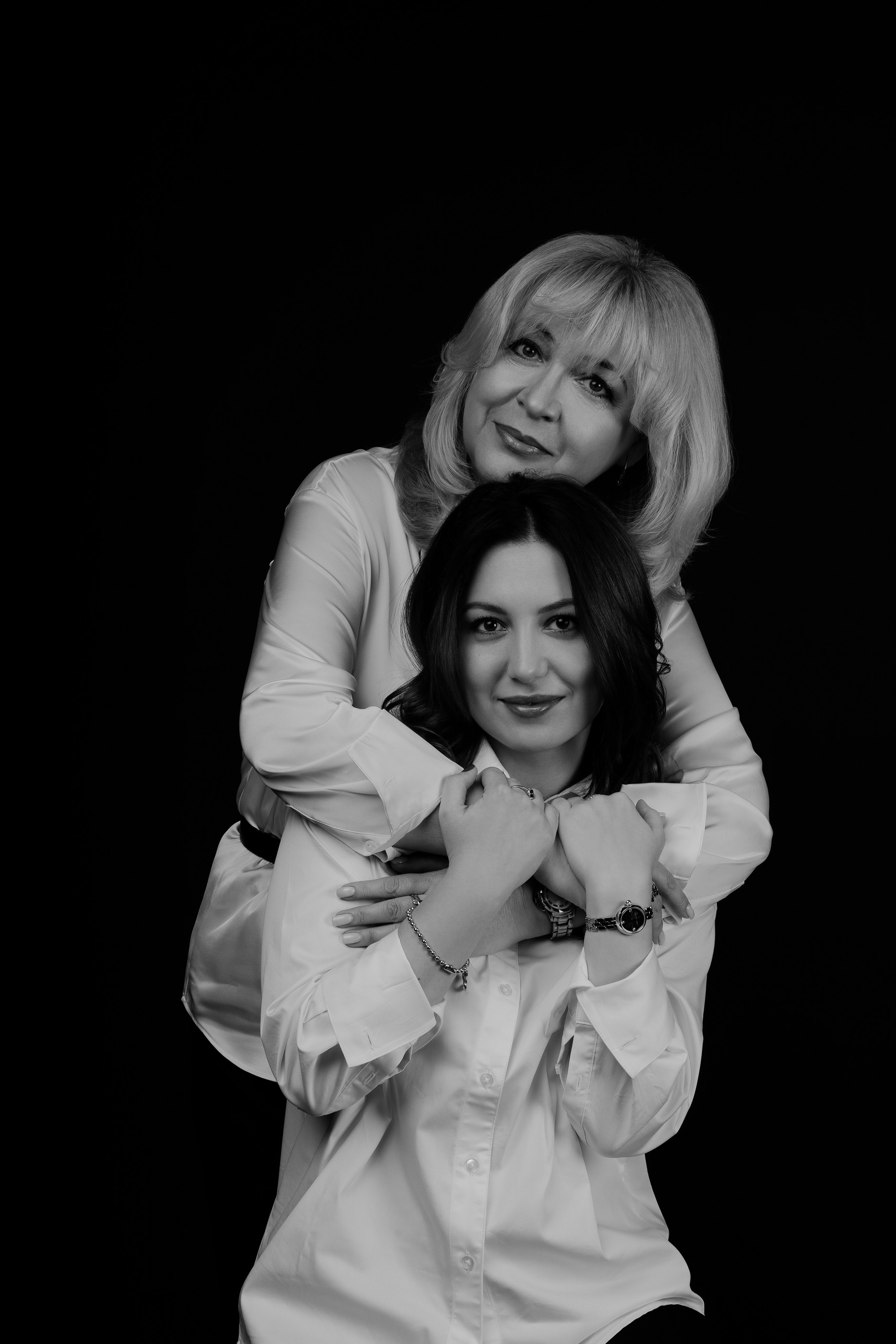 Съемка для календаря'2026 для «СМ-Косметология». Фотограф и ретушер Александра Белова