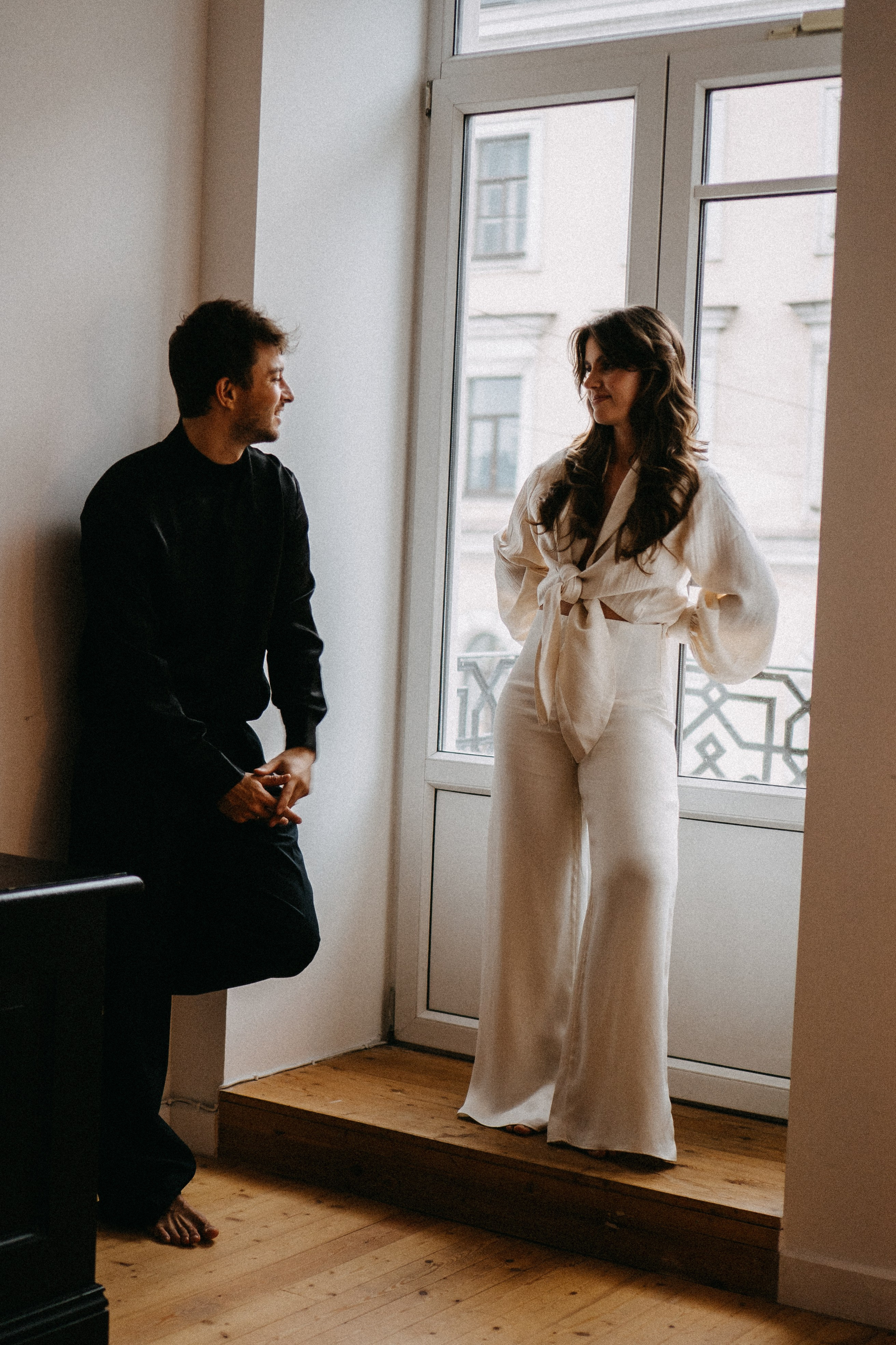 СБОРЫ ЖЕНИХА И НЕВЕСТЫ В УЮТНОЙ КВАРТИРЕ В ЦЕНТРЕ САНТК-ПЕТЕРБУРГА. Профессиональный фотограф, Санкт-Петербург — Виктория Богомолова