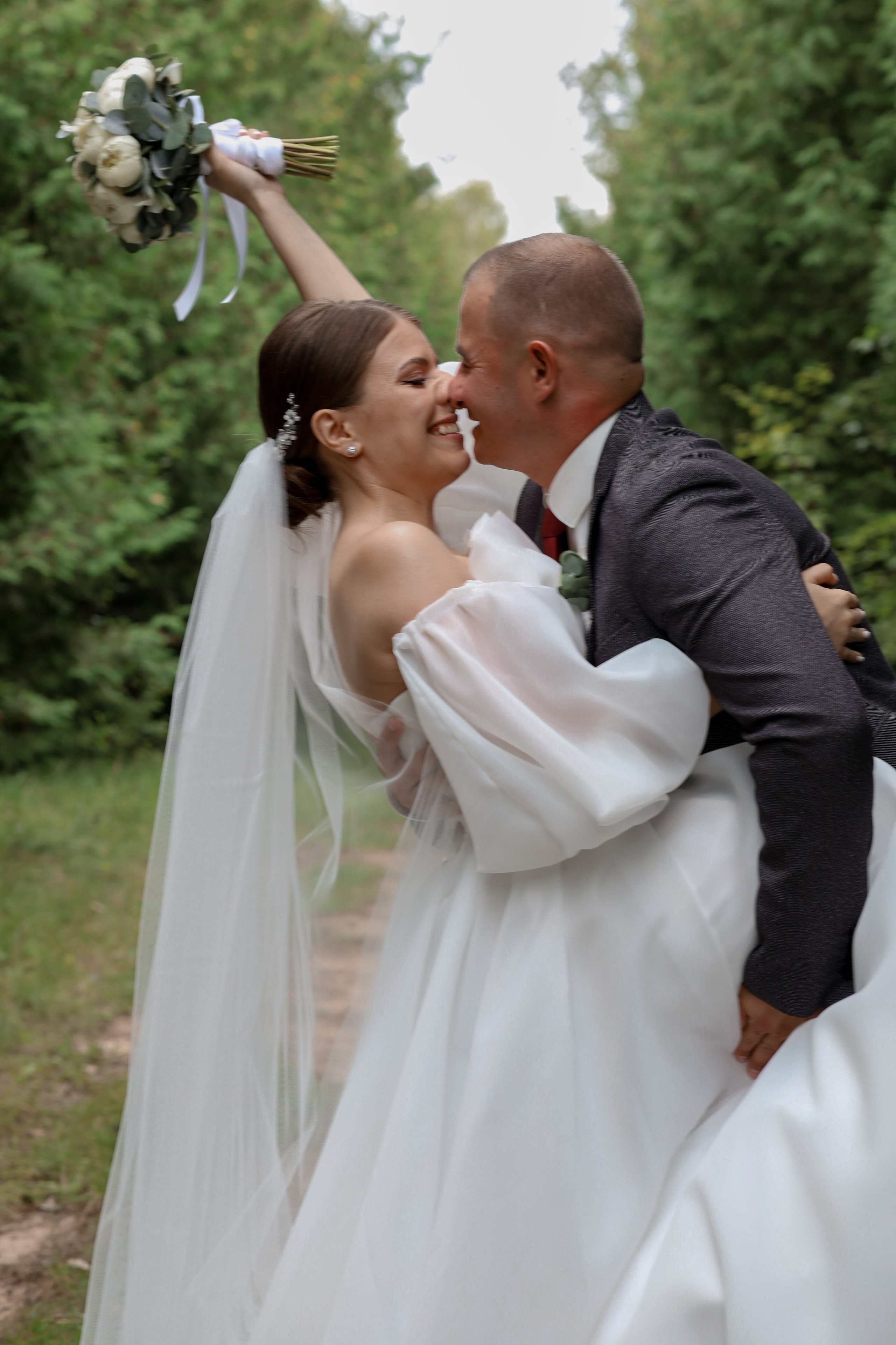 Во всем Любовь