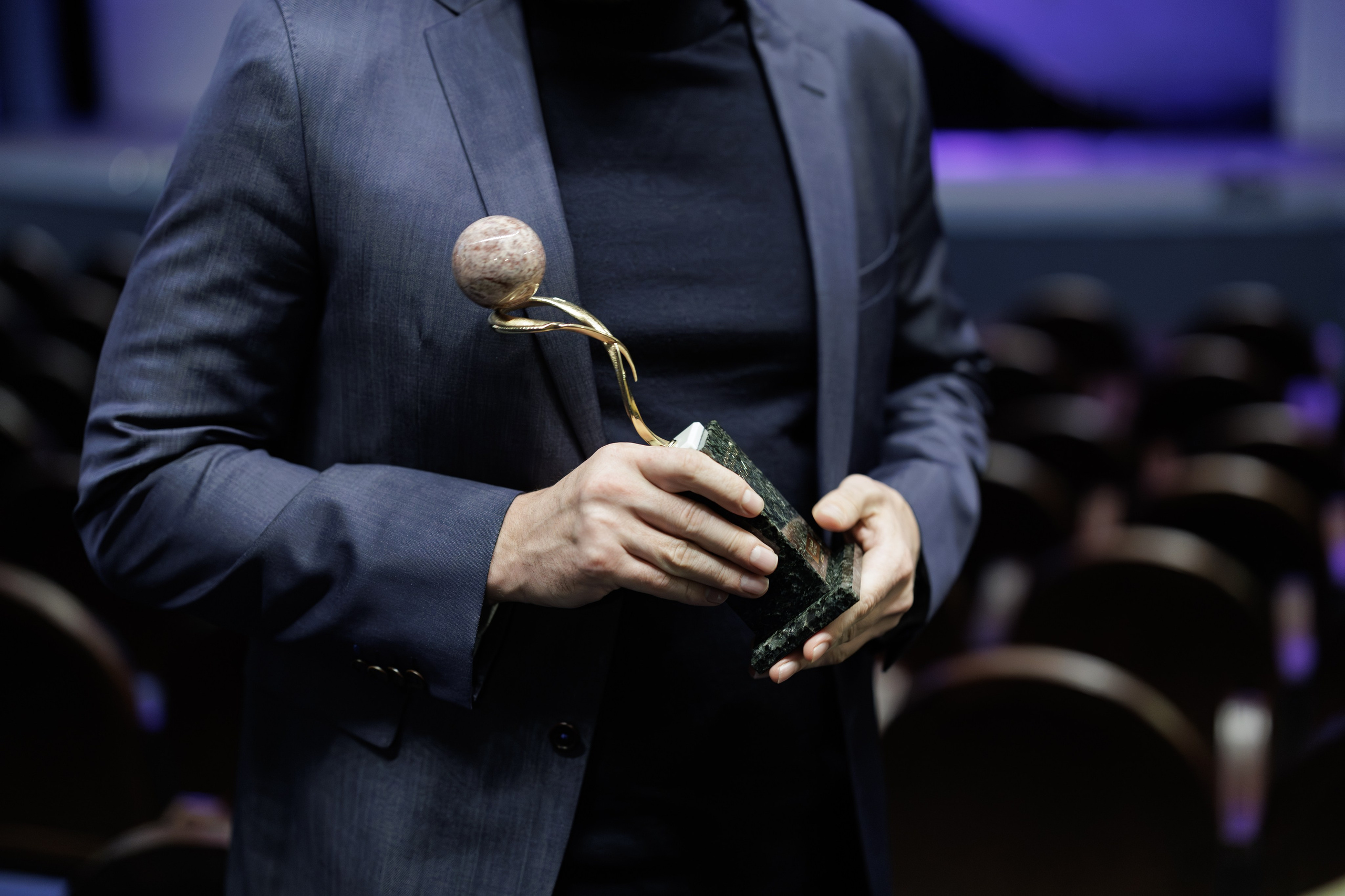 Человек года_Премия dk.ru. Контент для бизнеса в Екатеринбурге Полдень Медиа