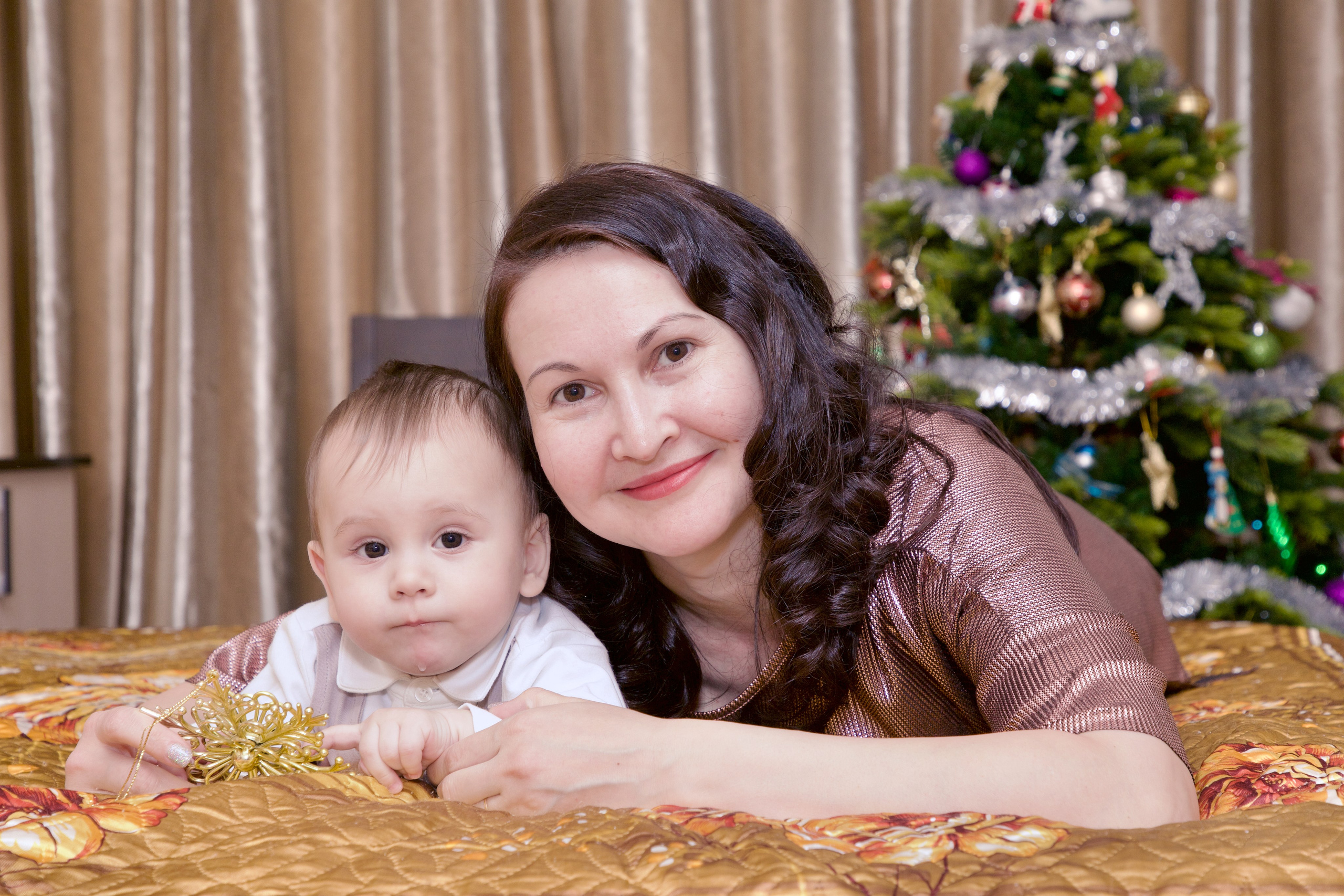 Юля Сергей Настя Олег и Серёжка ч.1. Школьные выпускные альбомы в Москве Марина Николаева