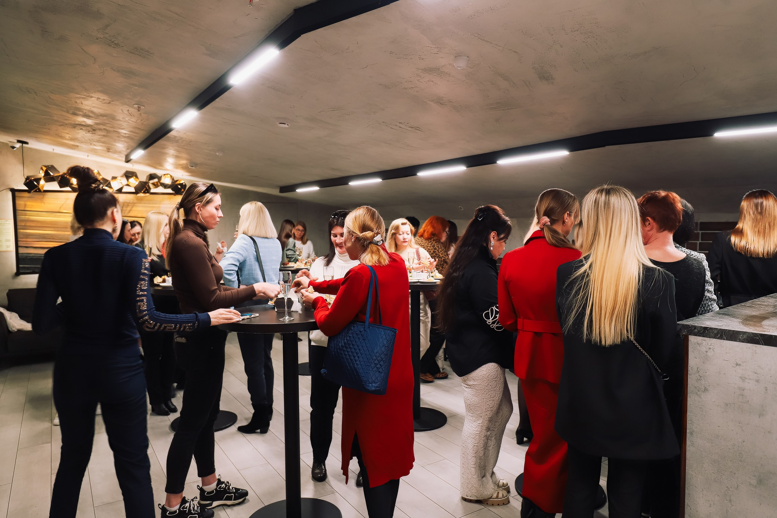 Бьюти конференция Ericson. Репортажный и fashion фотограф в Москве Сергей Бардин