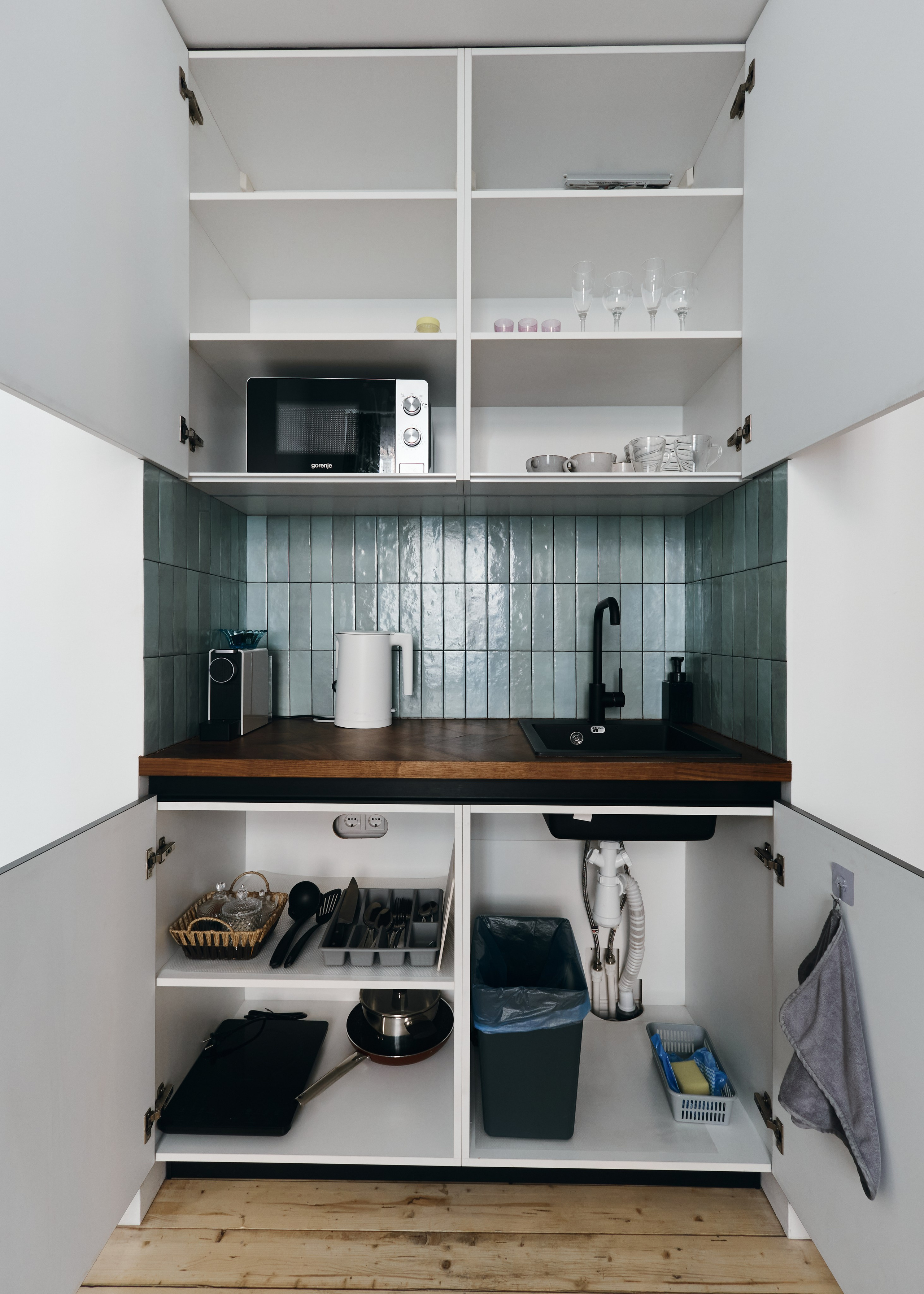 Интерьерная съемка отеля. Фэшн-фотография и портреты в Владивостоке. Превращаю съёмку в повествование — создаю образы с сюжетом, которые остаются в памяти