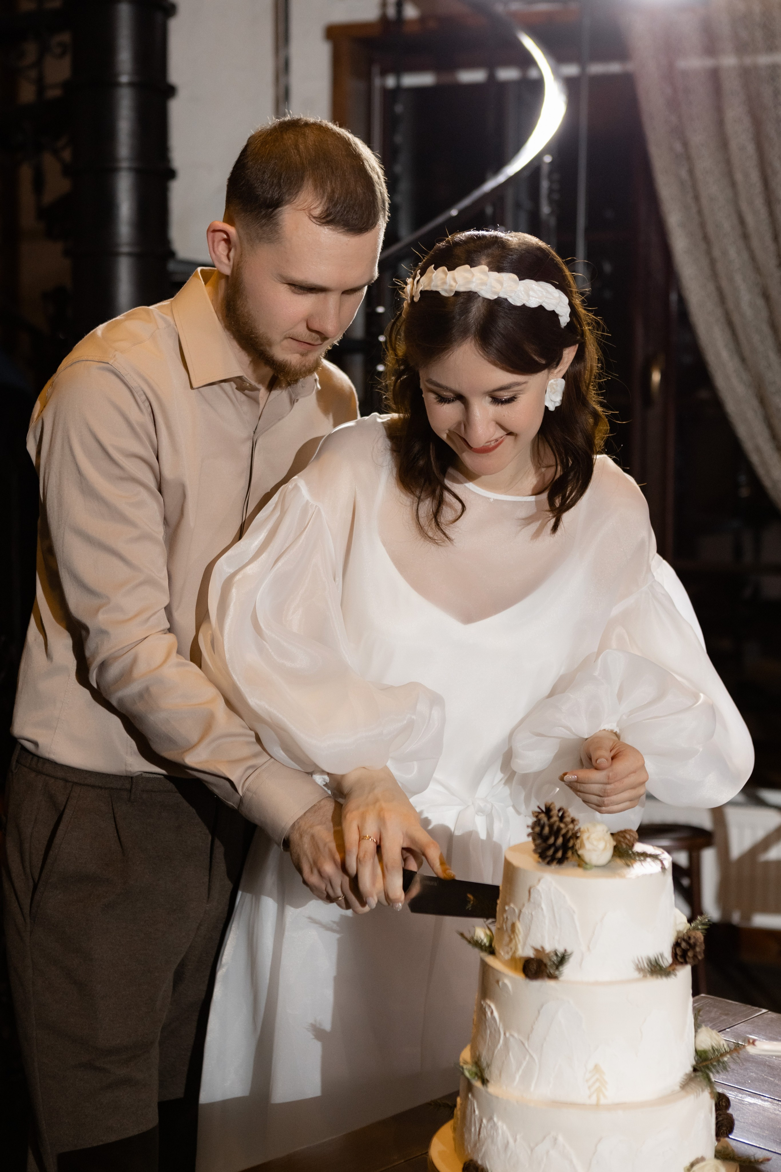 Свадебная фотосессия зимой. Свадебный фотограф Калининград