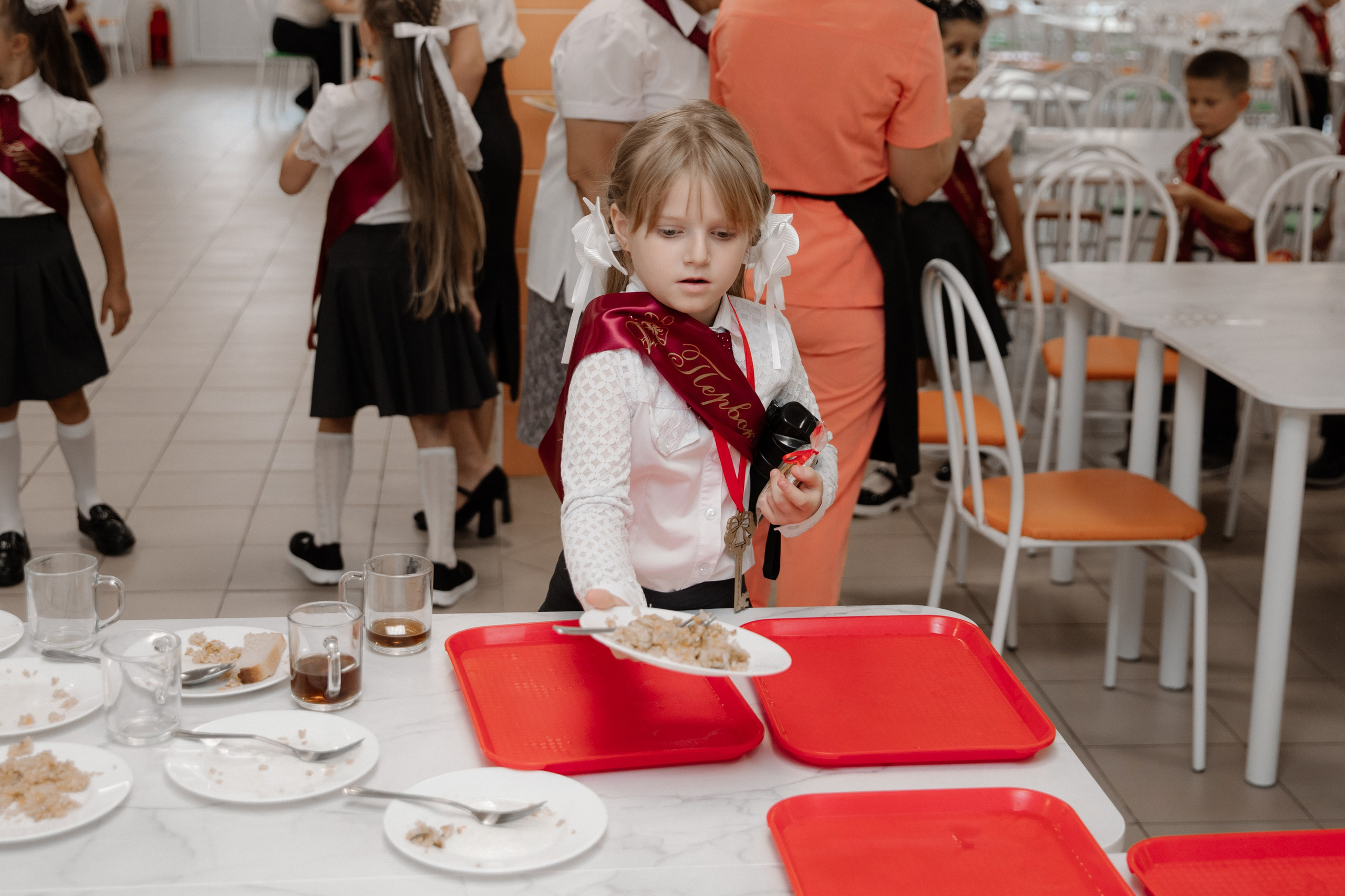 1 класс 11 школа. Выпускные альбомы Натальи Бутко: Новороссийск, Анапа, Геленджик