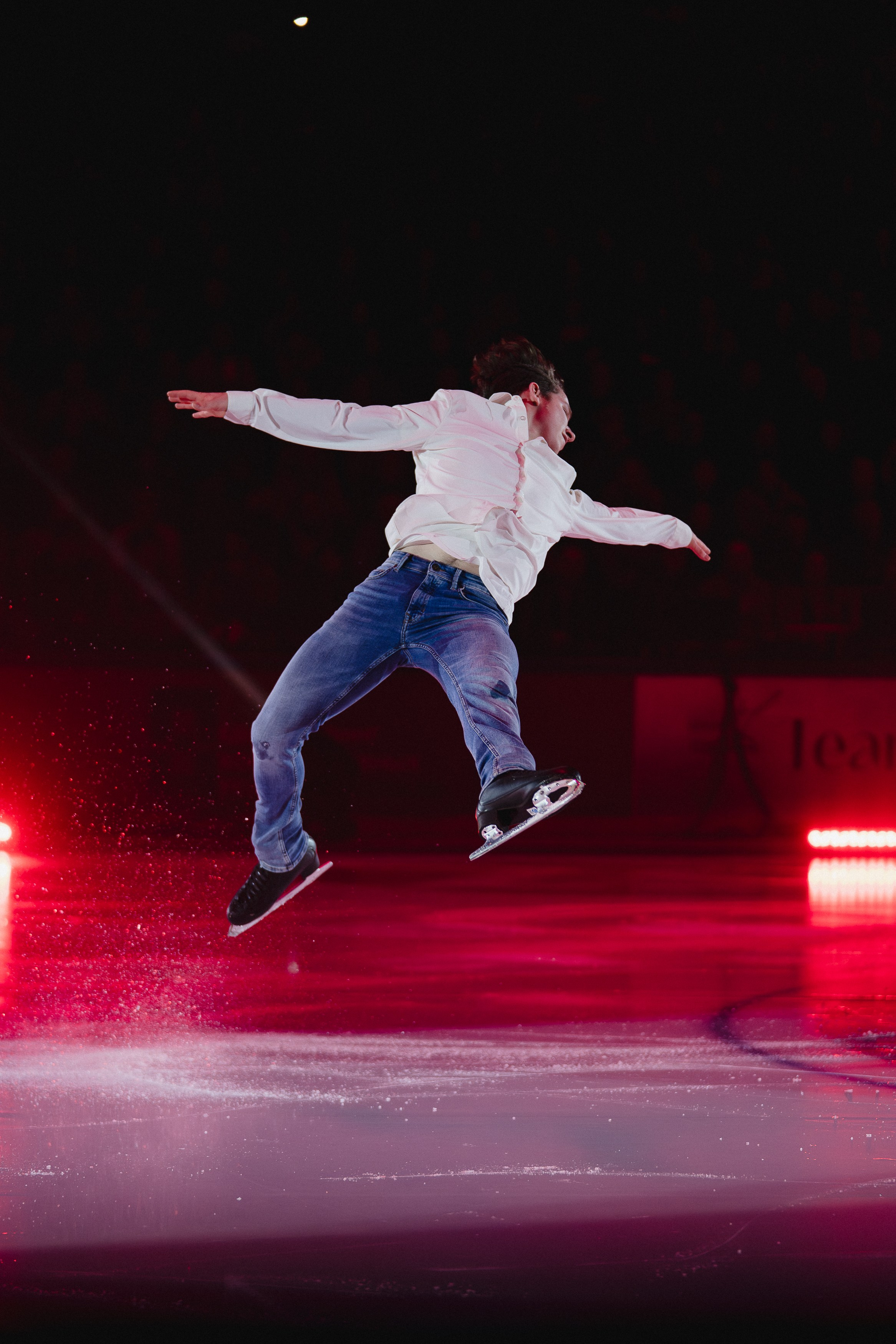 Шоу Этери Тутберидзе в Новосибирске. Воробьева Ксения — Спортивный и танцевальный фотограф Новосибирск