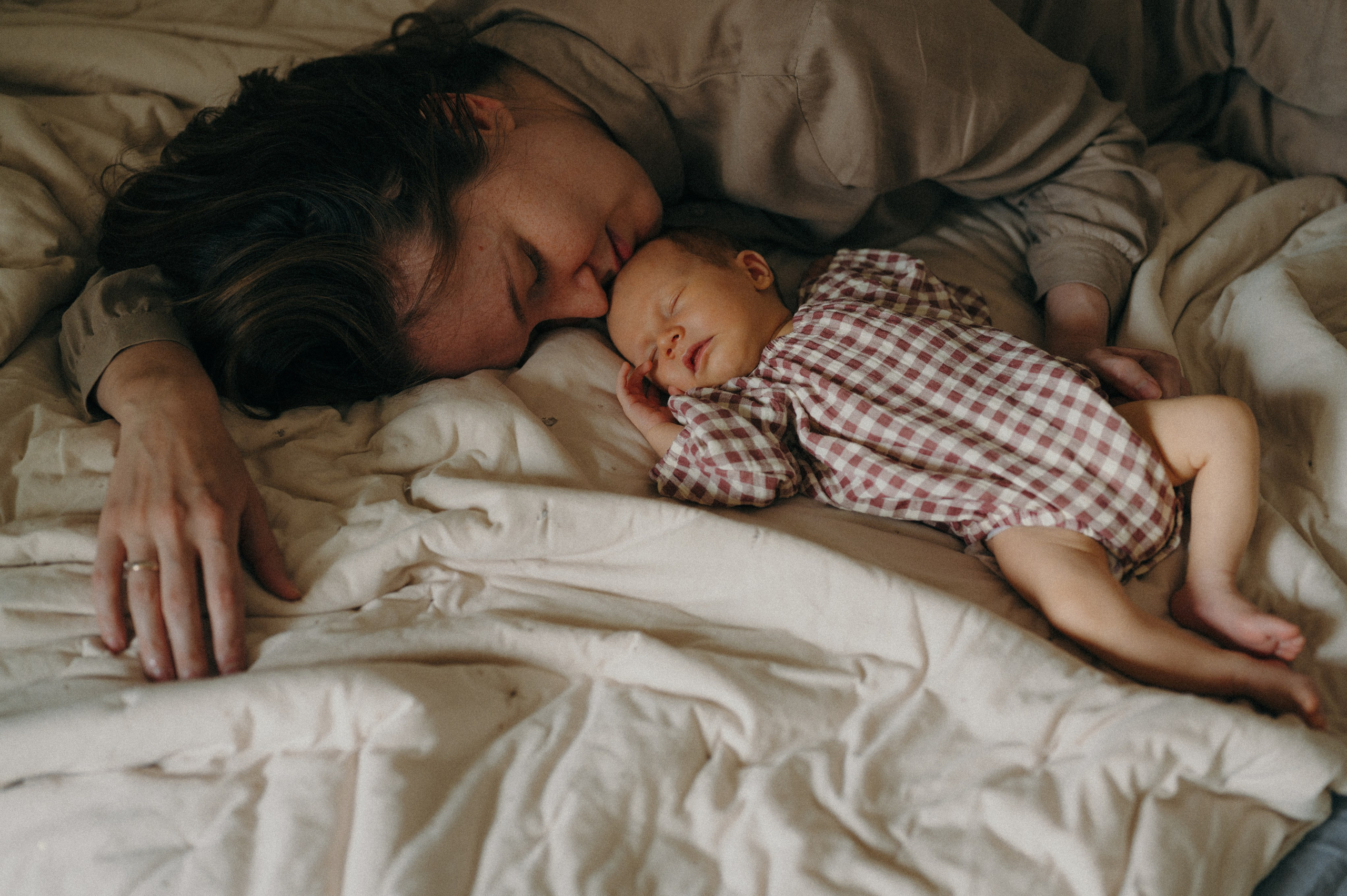 Новорожденные. Фотограф новорожденных и беременых в санкт-петербурге Юля Лампа
