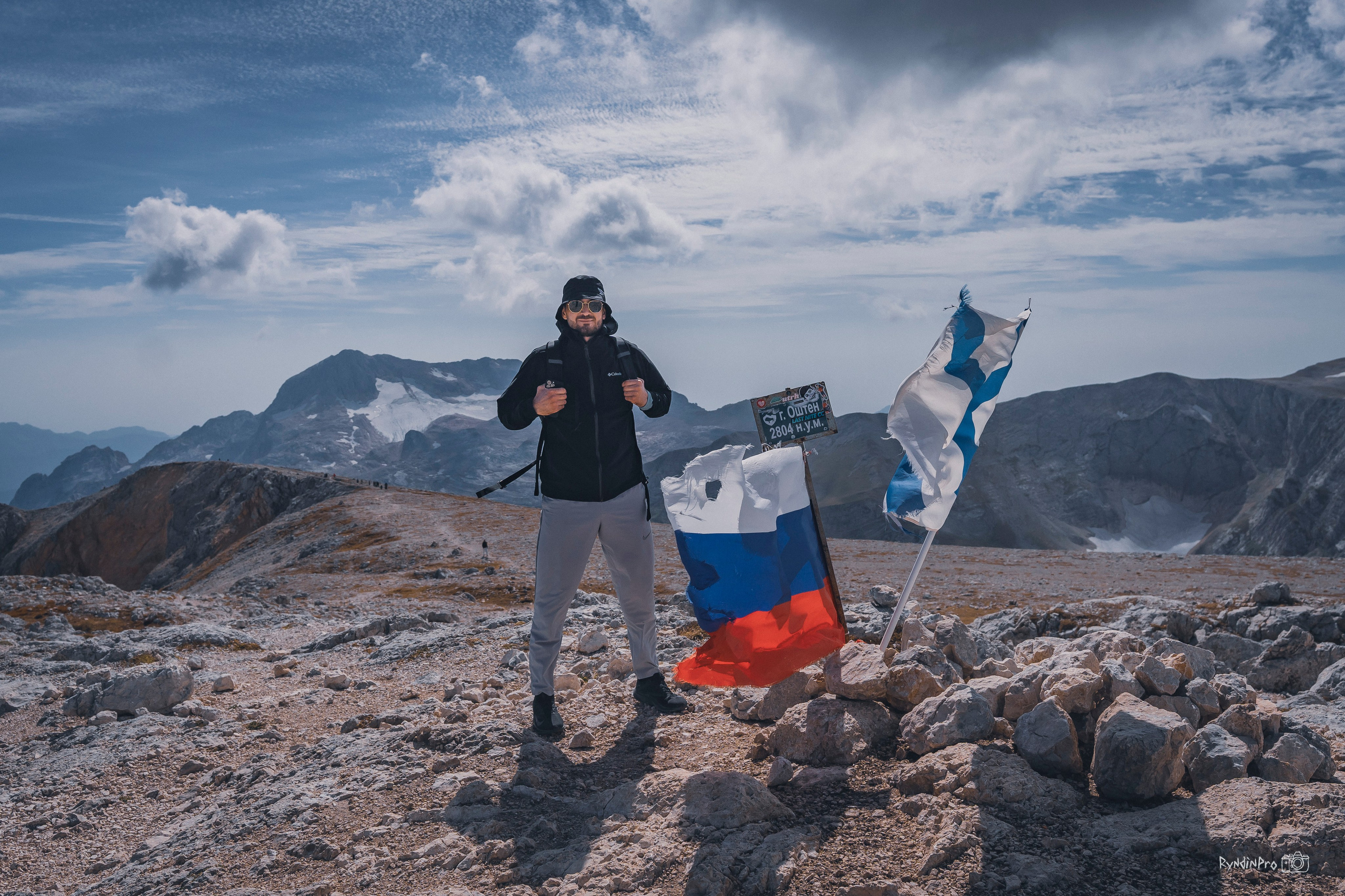Поход на Оштен с командой Мадьяр 10.09.24. Репортажный фотограф в Краснодаре Рындин Дмитрий