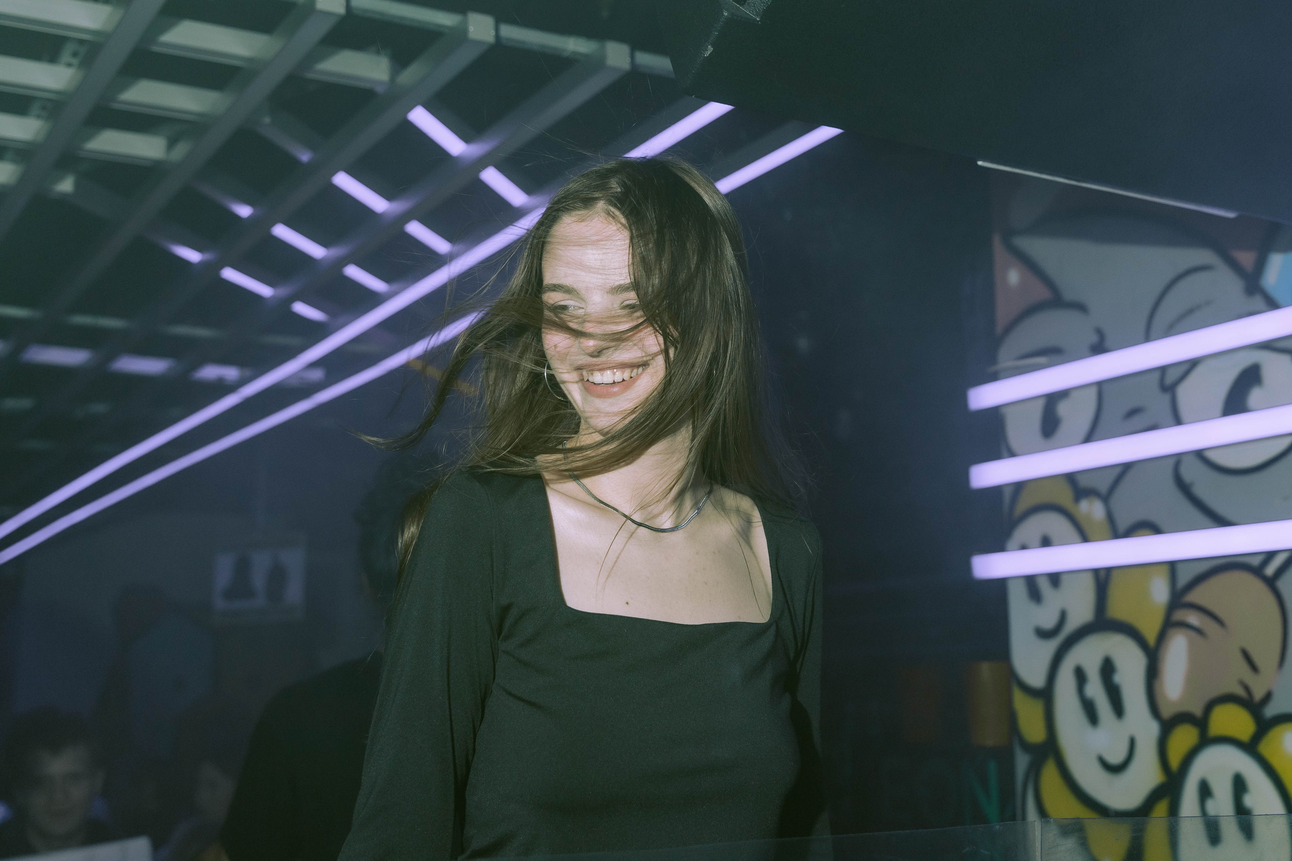 Mishka-bar 4. _Carpe diem_