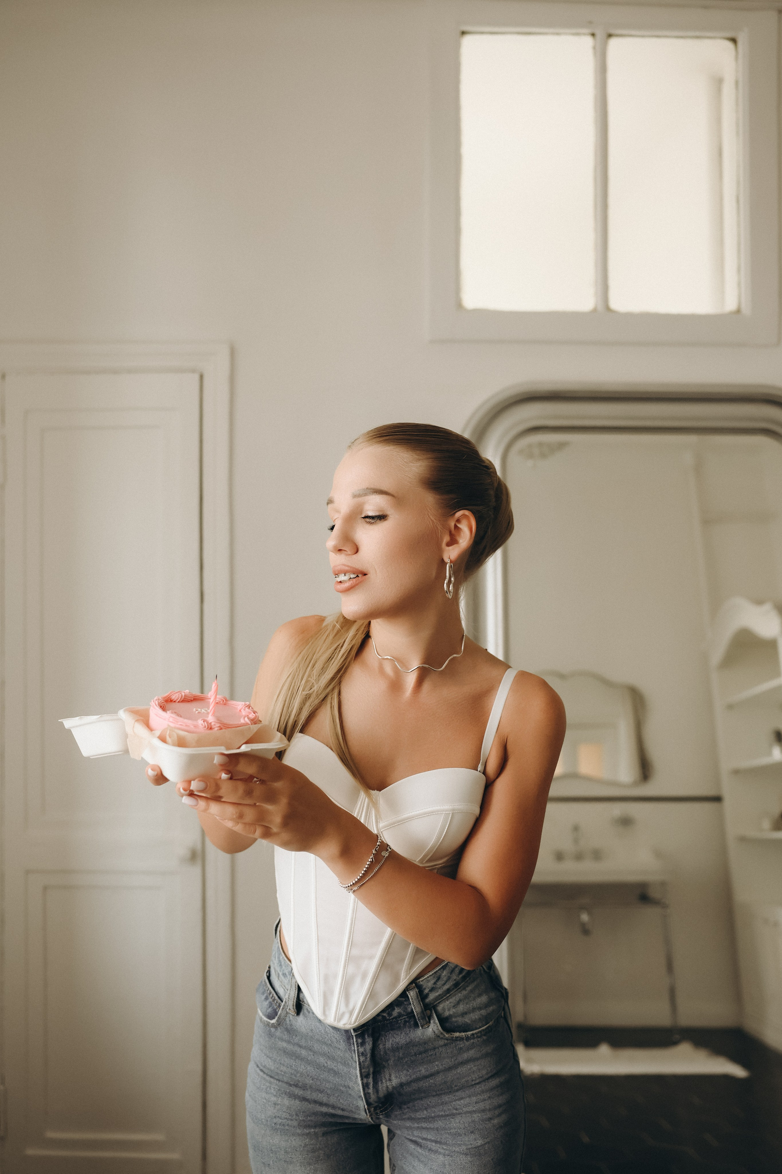 SASHA 13 point balcon. Kharchenkotatianaweddingphoto