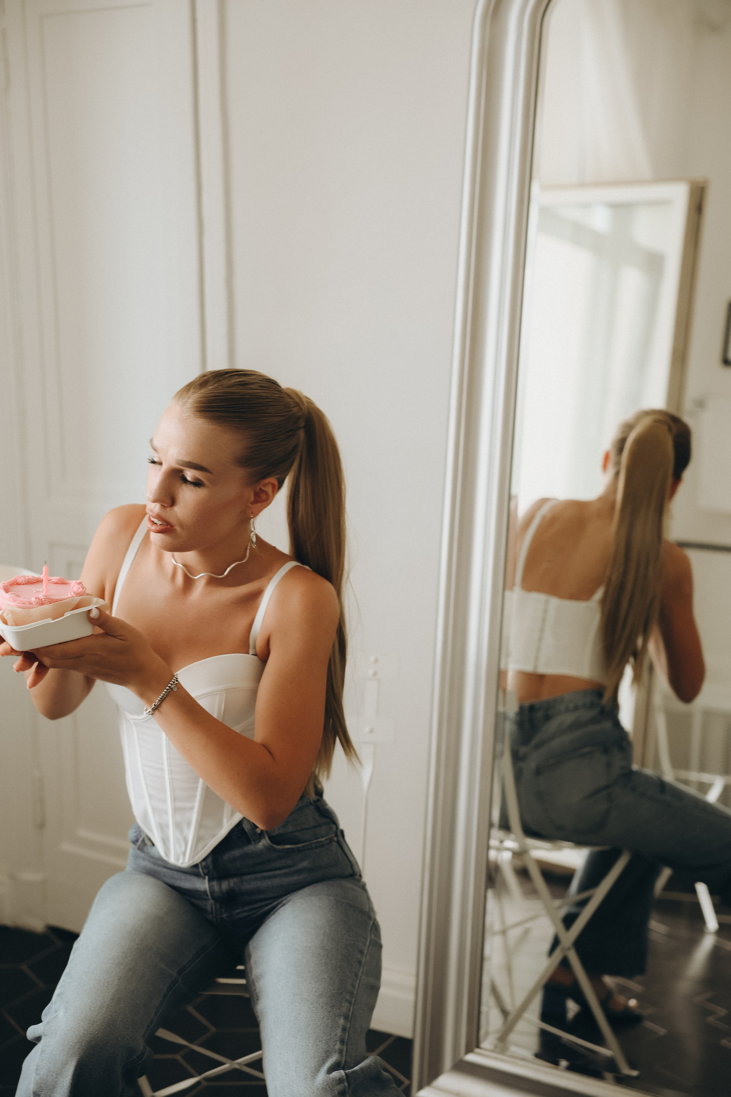 SASHA 13 point balcon. Kharchenkotatianaweddingphoto