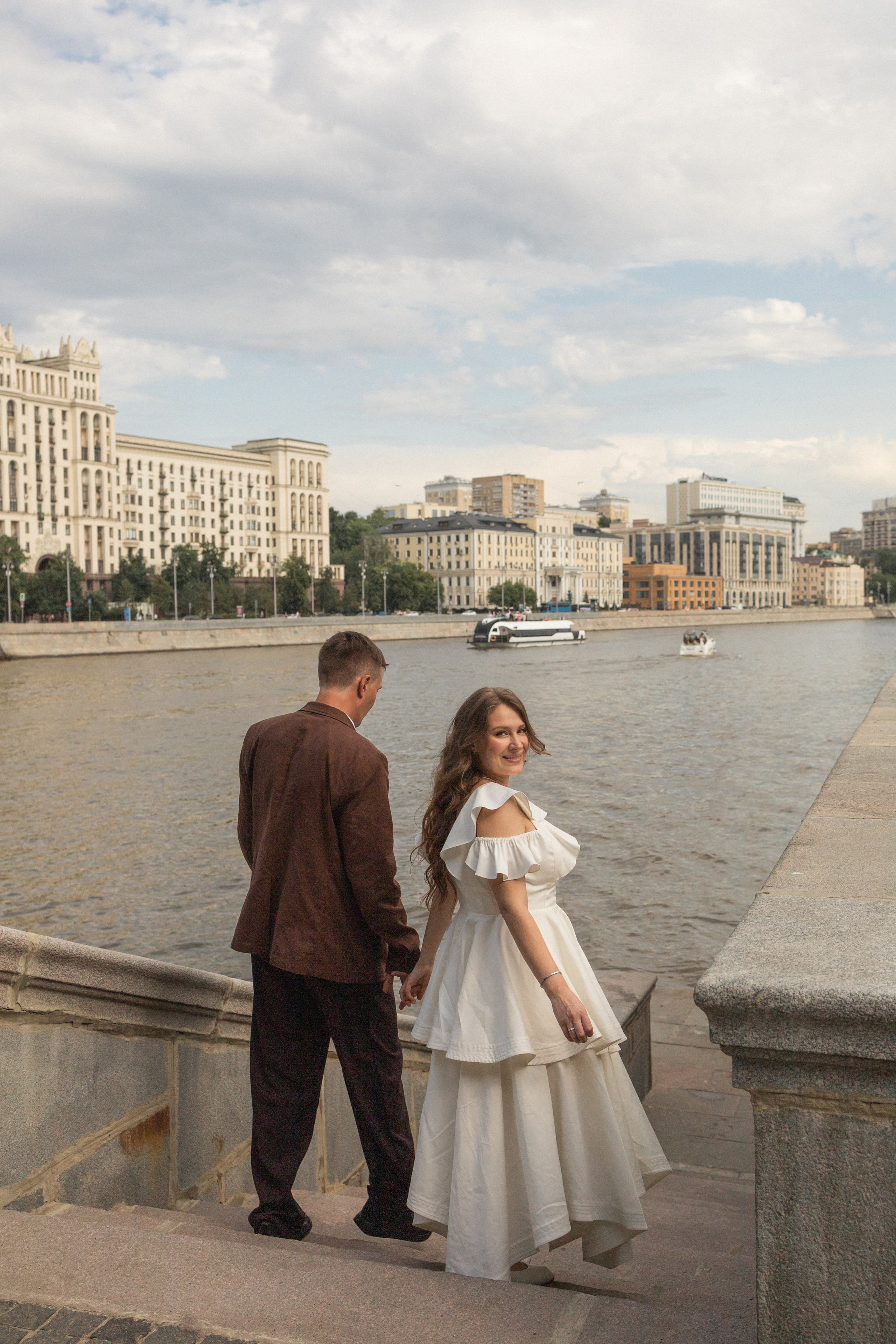 Алина и Влад (роспись+прогулка). Семейный фотограф в Москве Валерия Ходько