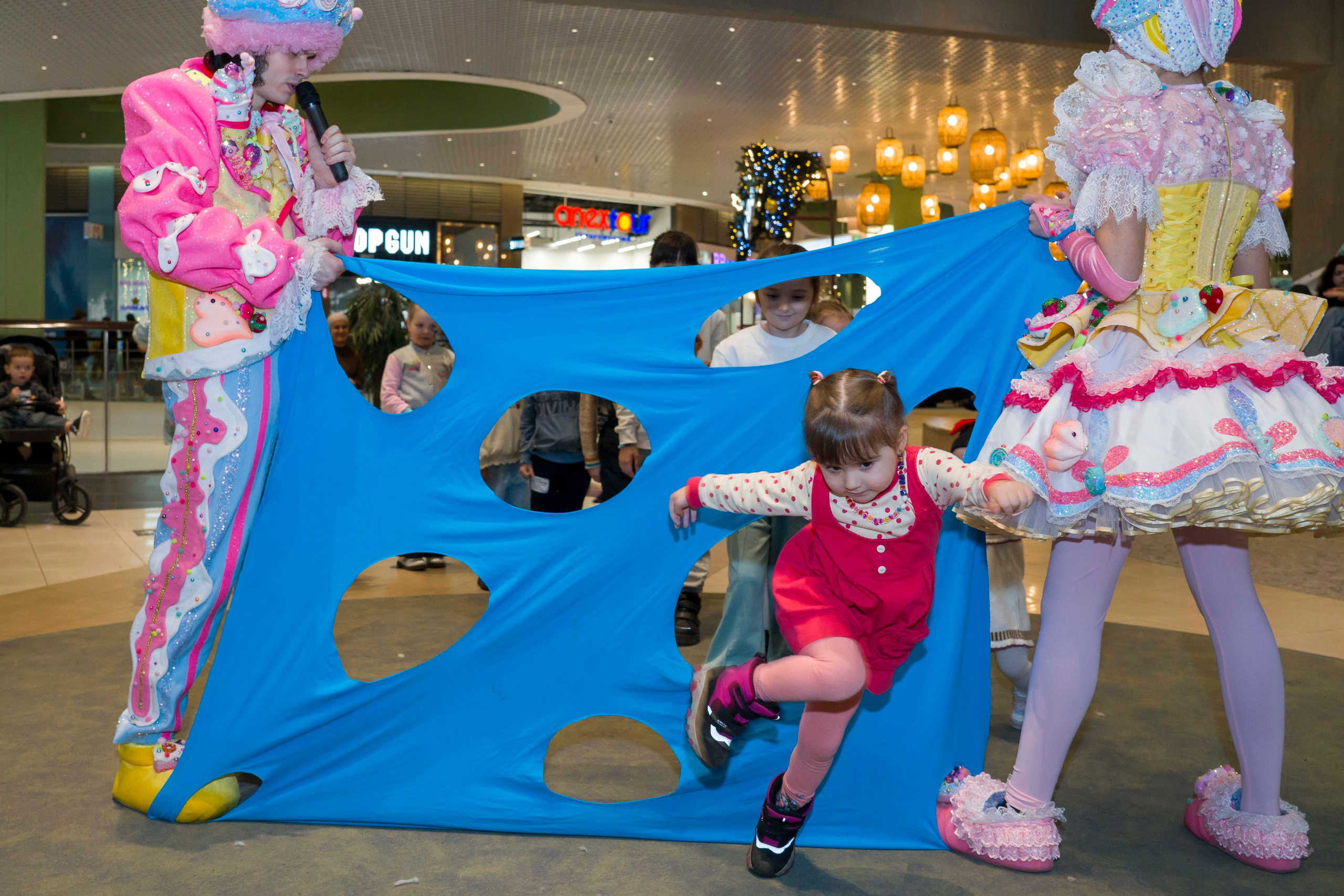 Детский праздник. Фотограф в Санкт-Петербурге. Репортажная и все съёмки для бизнеса
