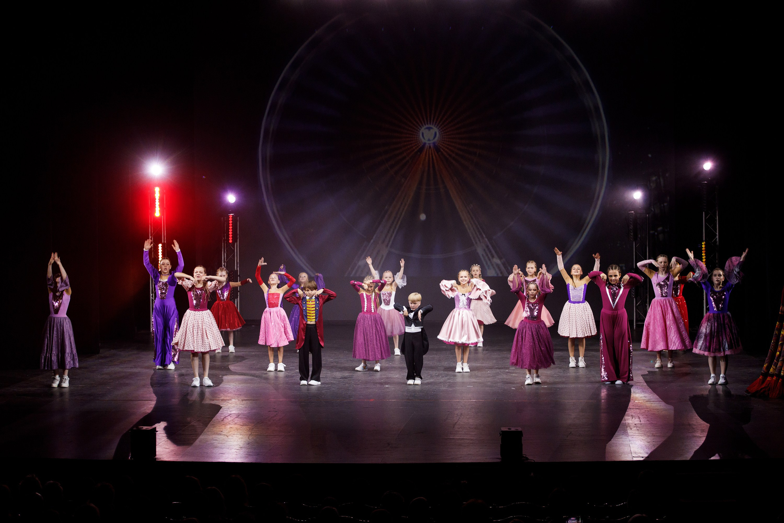 Отчётный концерт TODES Пермь. Фотограф Дмитрий Молчанов | Фотограф Пермь | Фотограф