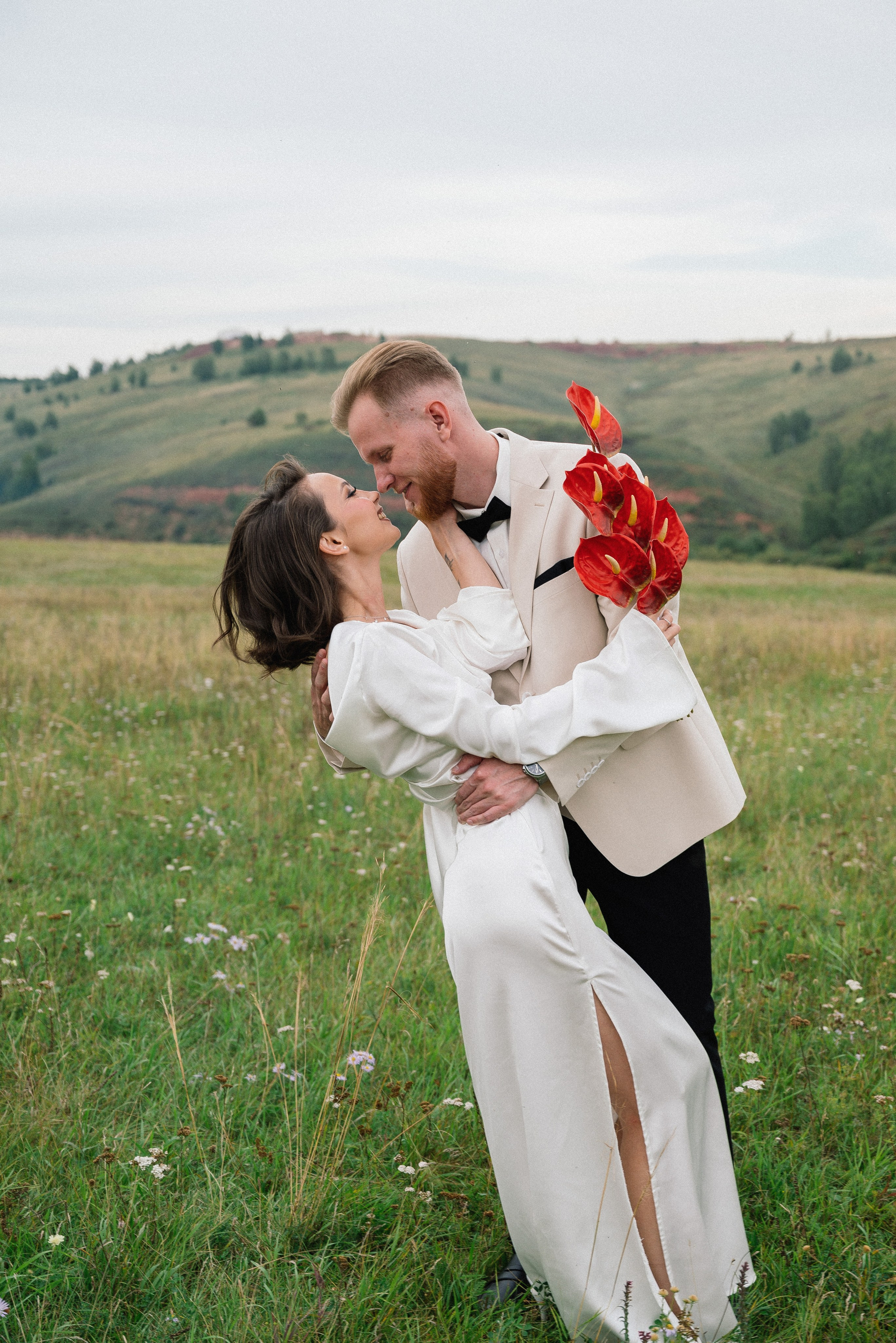 Артём и Катя. Тамара Власова