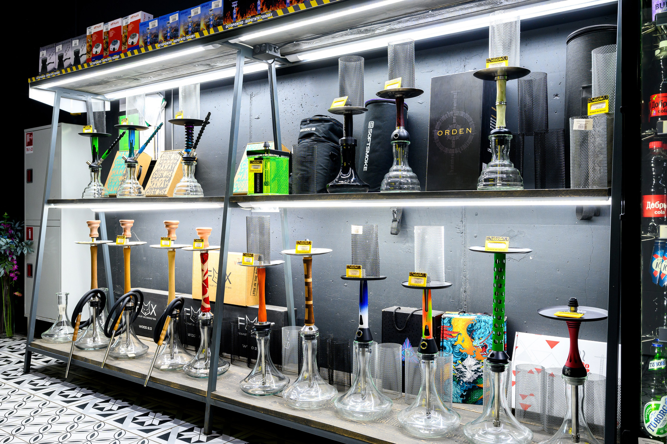 Магазин кальянов Hoocar. Интерьерный фотограф. Фото- видеосъемка недвижимости Санкт-Петербург