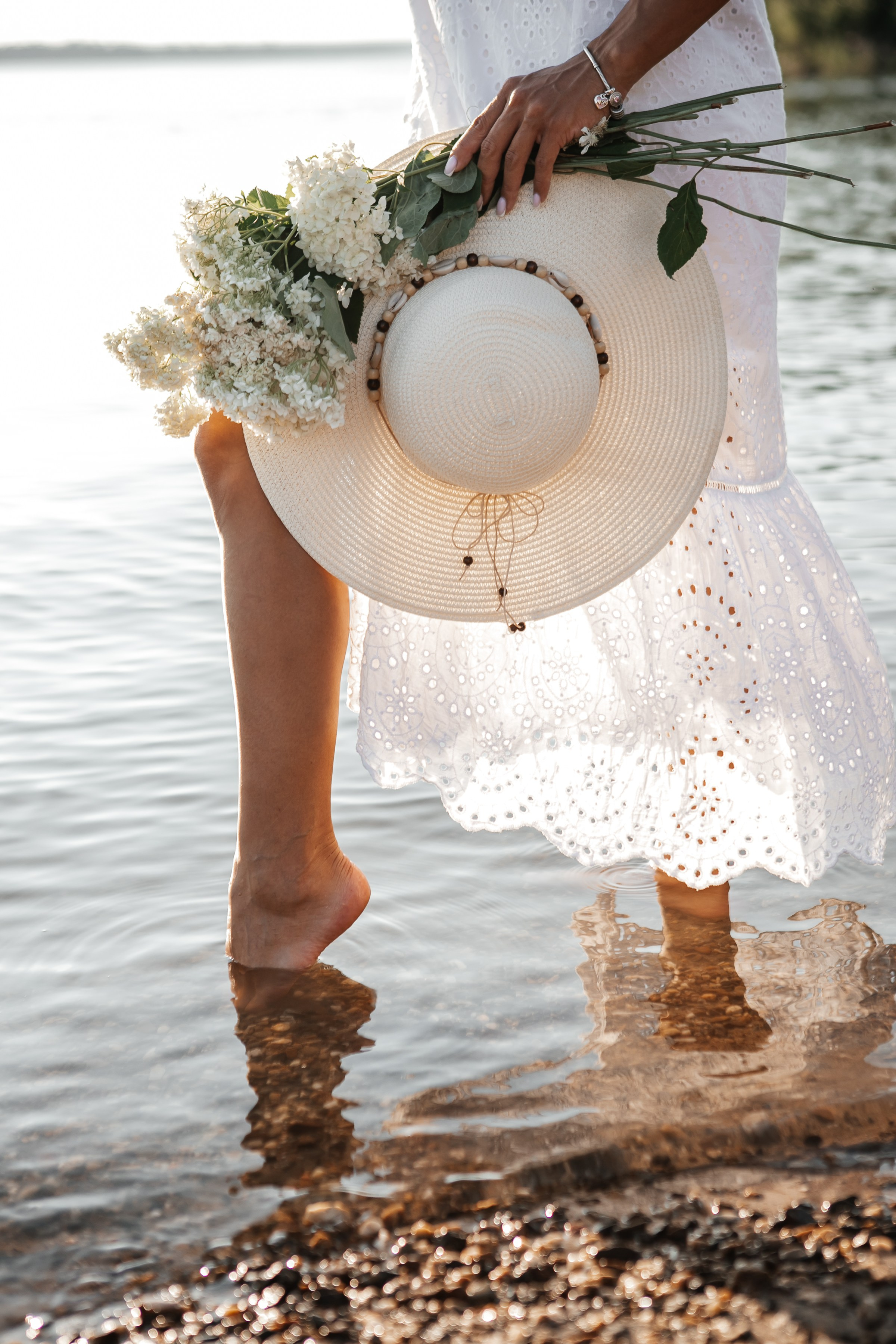 Екатерина Беременность у реки. Фотограф Санкт-Петербург Раднаева Юлия