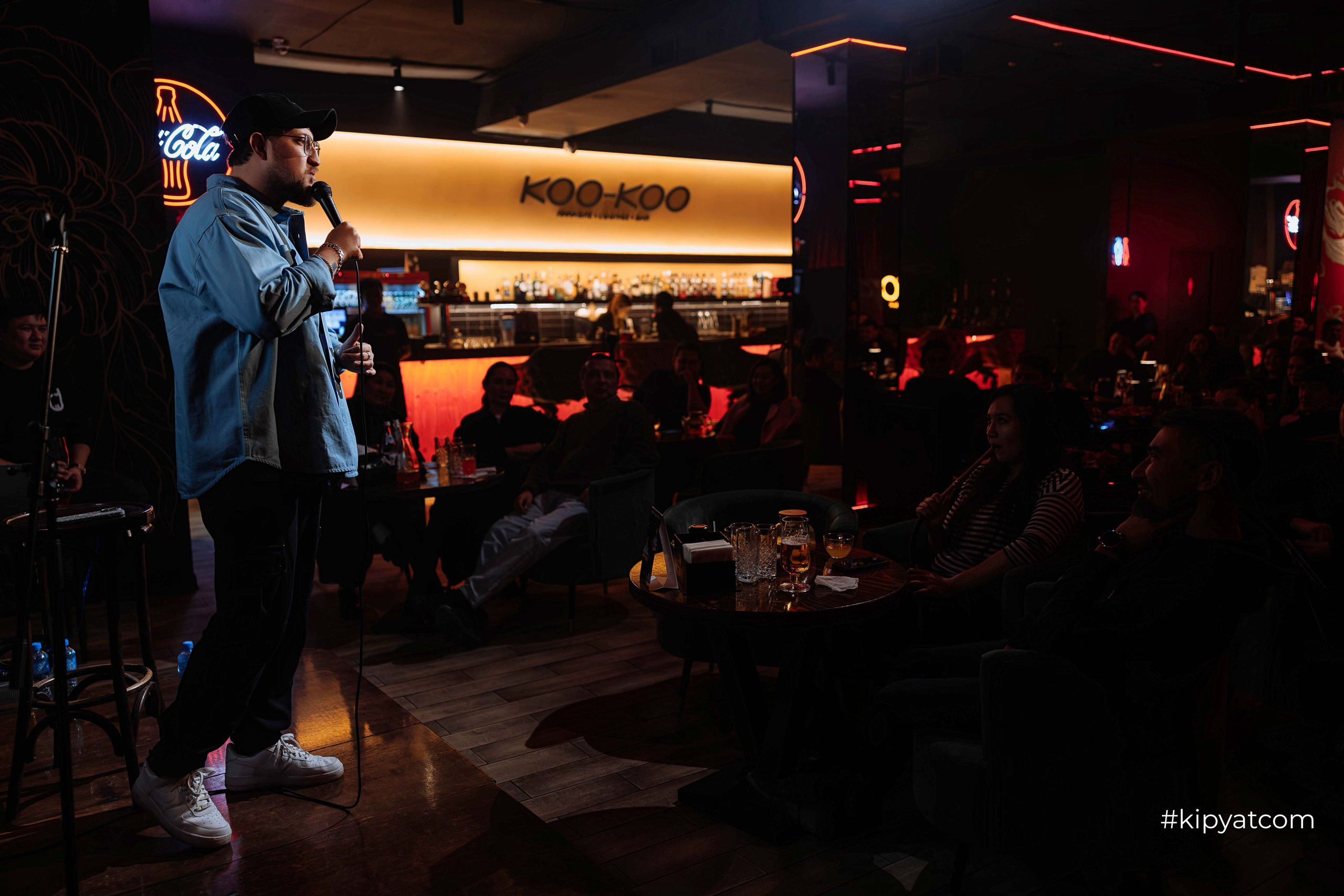 Сольный стендап концерт Александра Меркуль