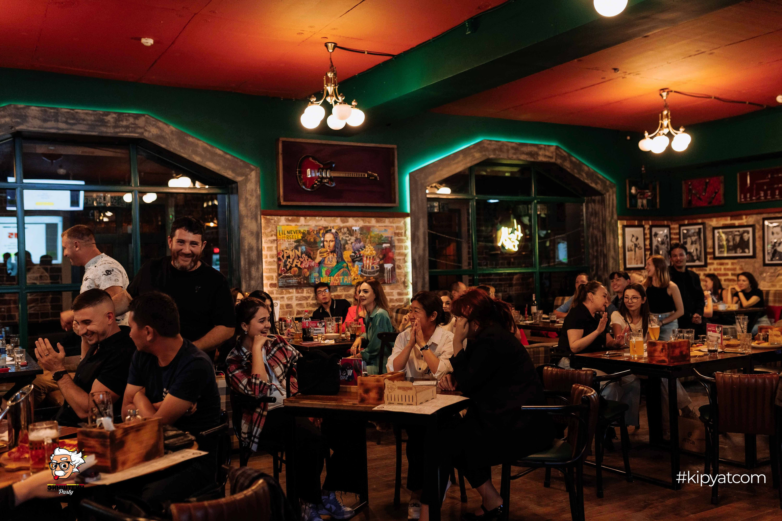 Эйнштейн Party