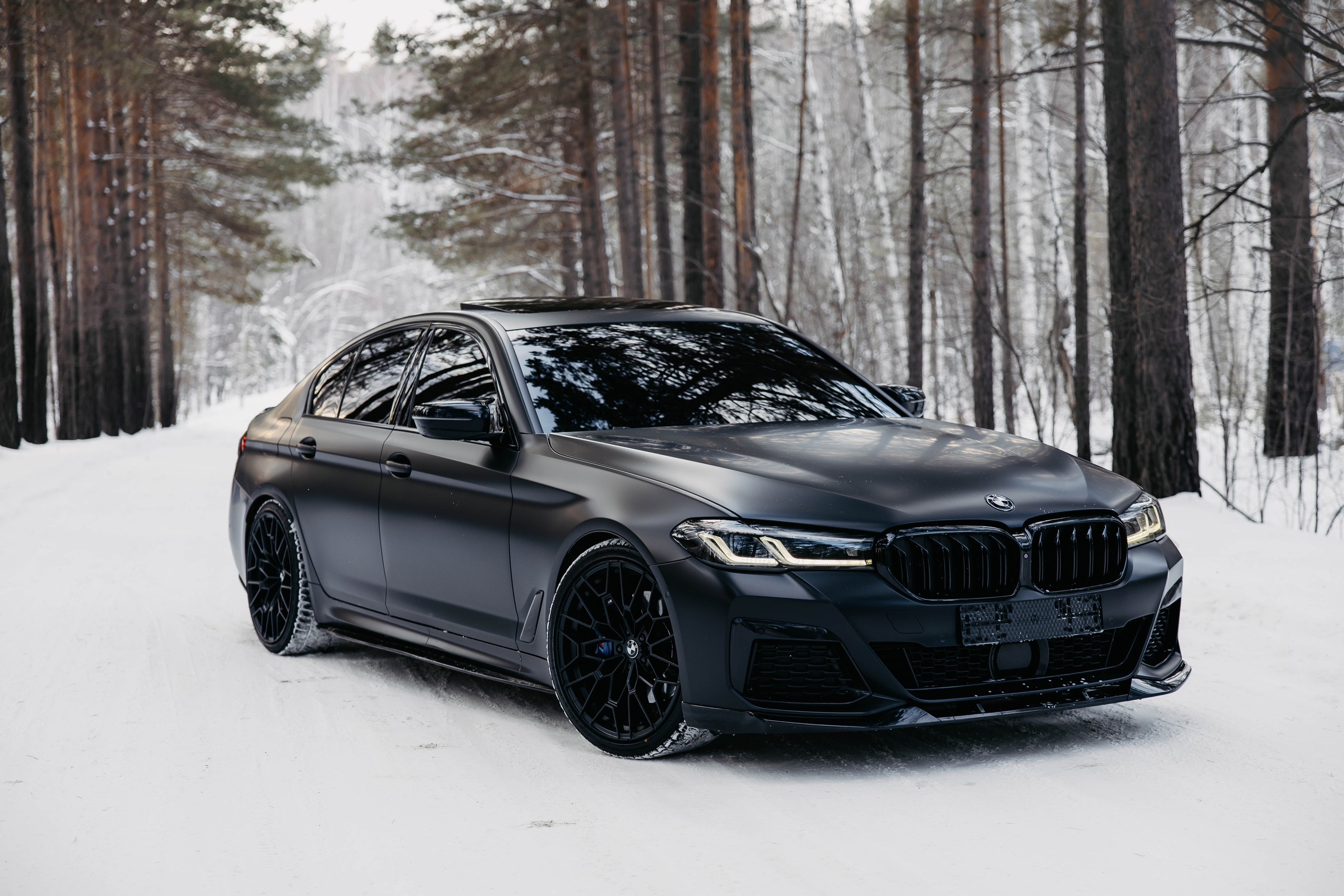 BMW G30 5 Series. Репортажный фотограф в Иркутске — Ярослав Ковалёв