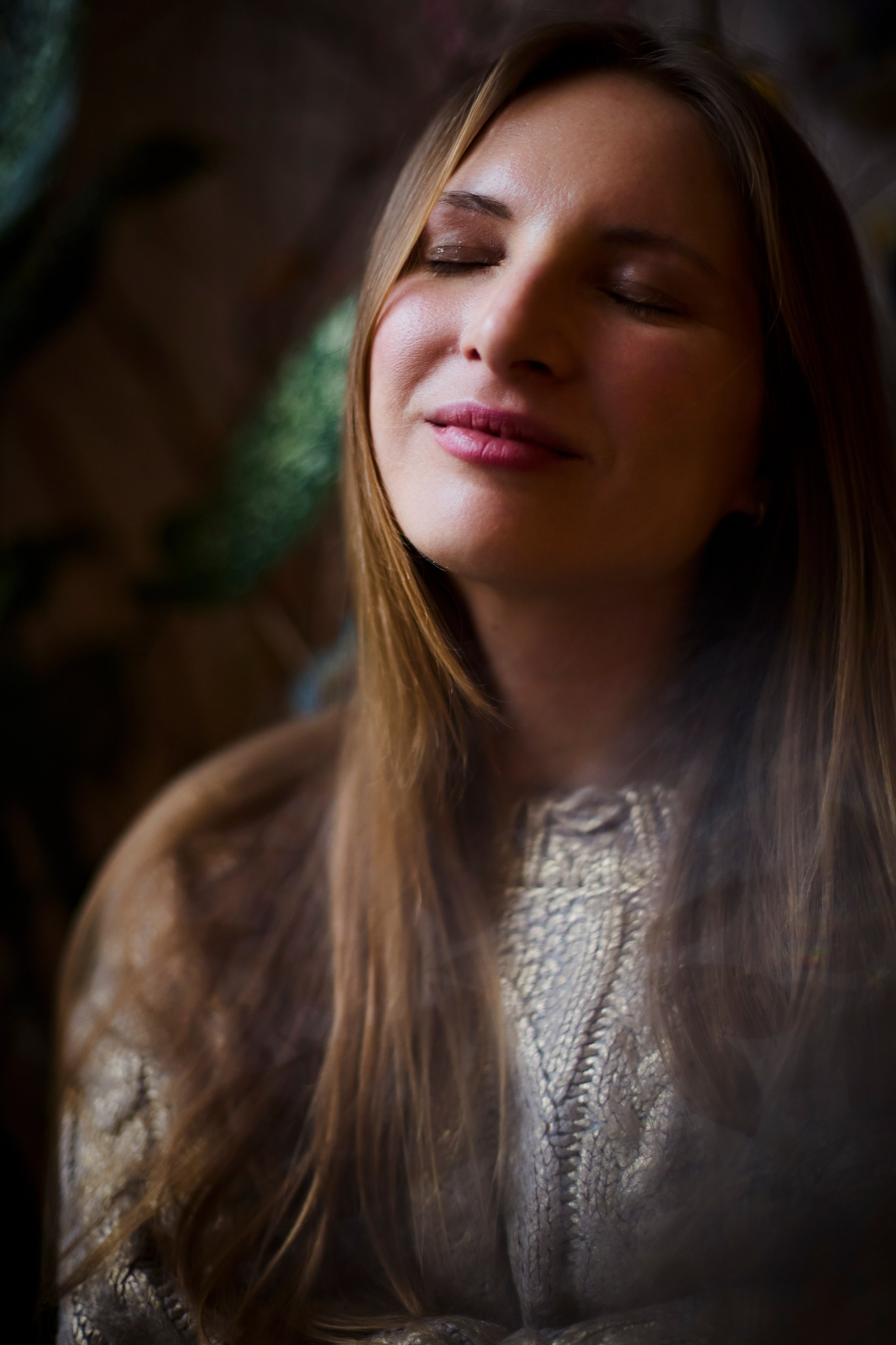 Женский портрет с мягким светом в художественной обработке, фотограф Ирина Подборская, Санкт-Петербург