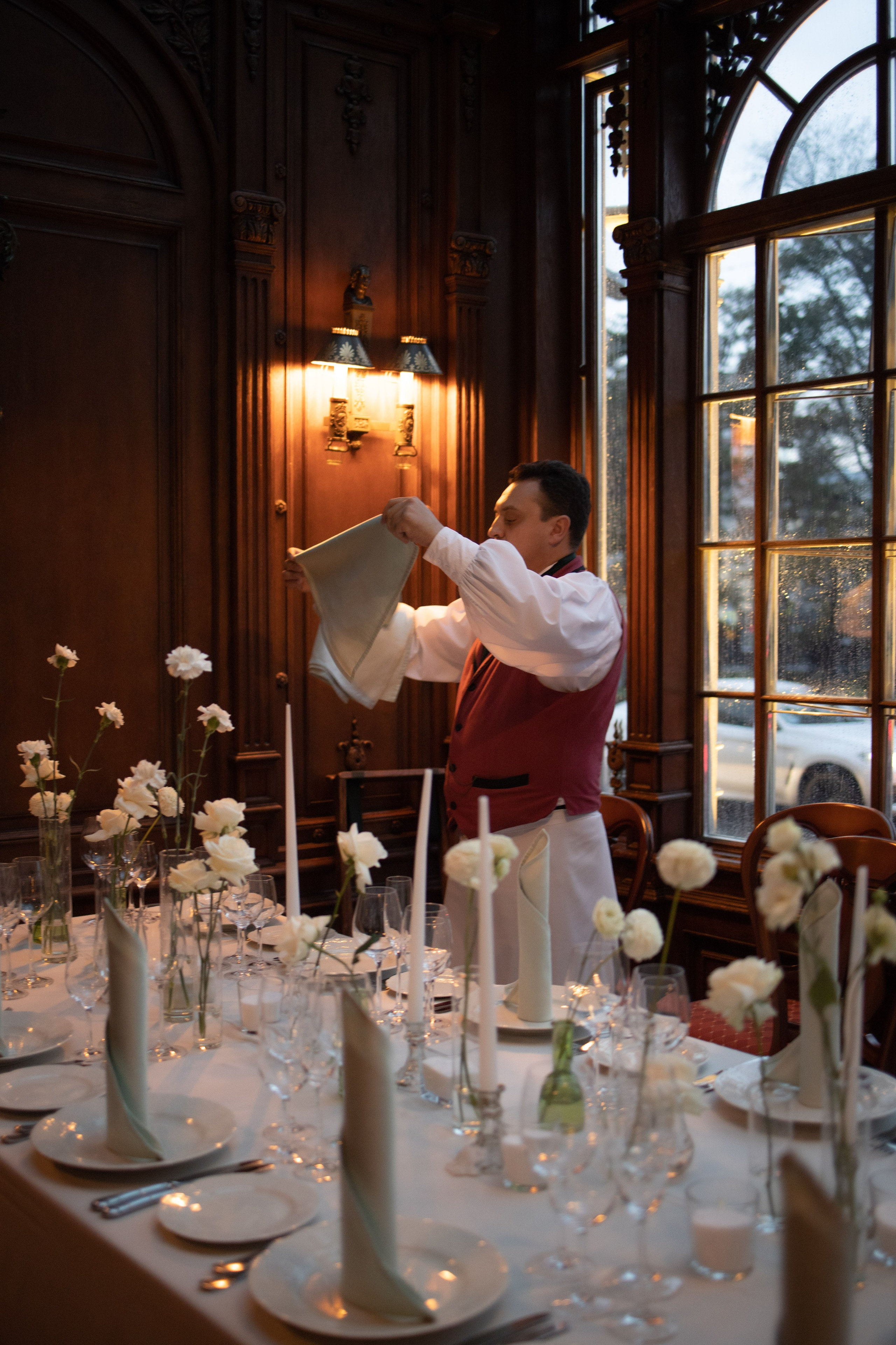 Лола & Иван. Ресторан «Пушкинъ». Оформление свадеб, декор свадеб Вера Маркова, Москва