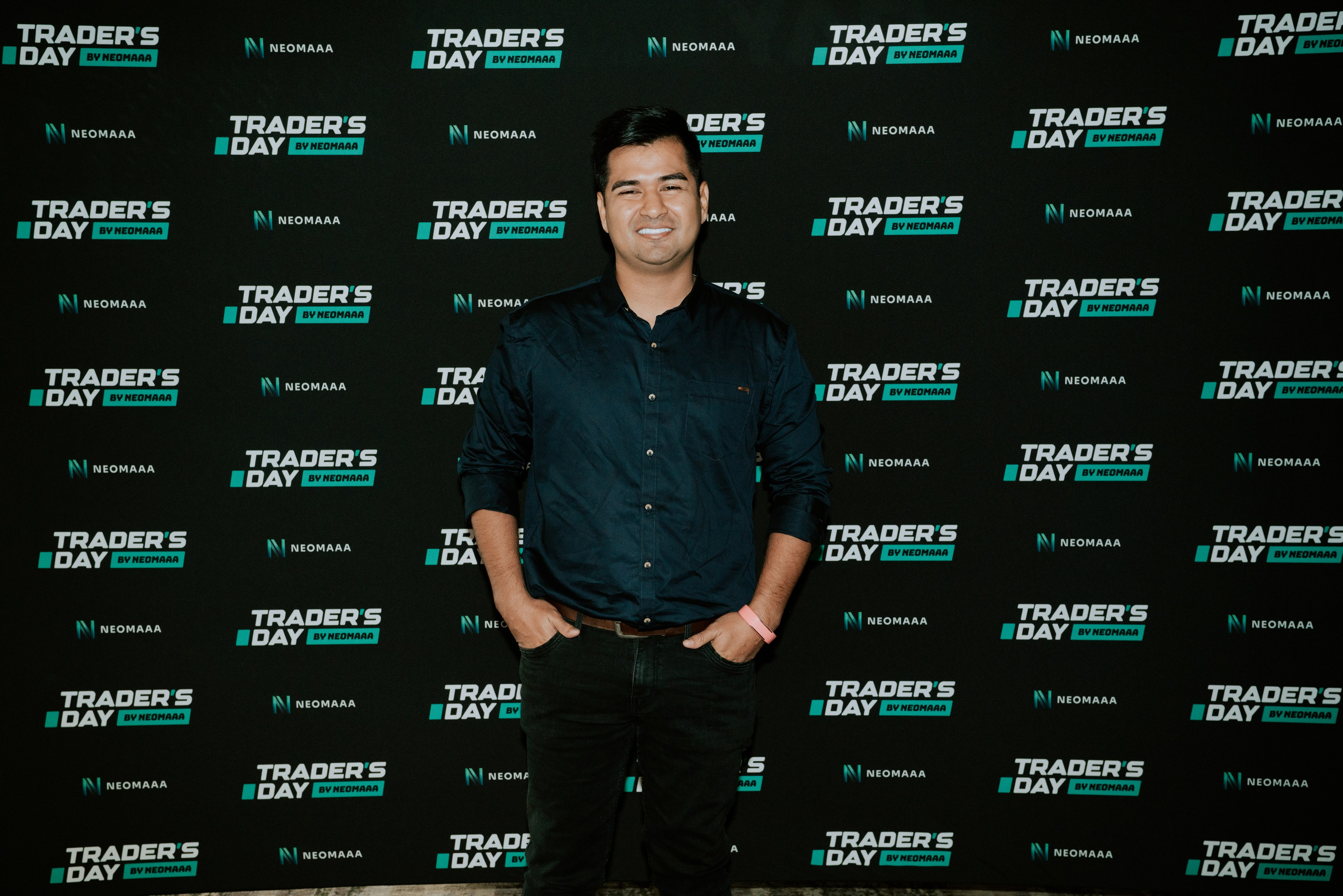 TRADERS DAY By NeomAAA Bogota. NeomAAA Funds Gallery