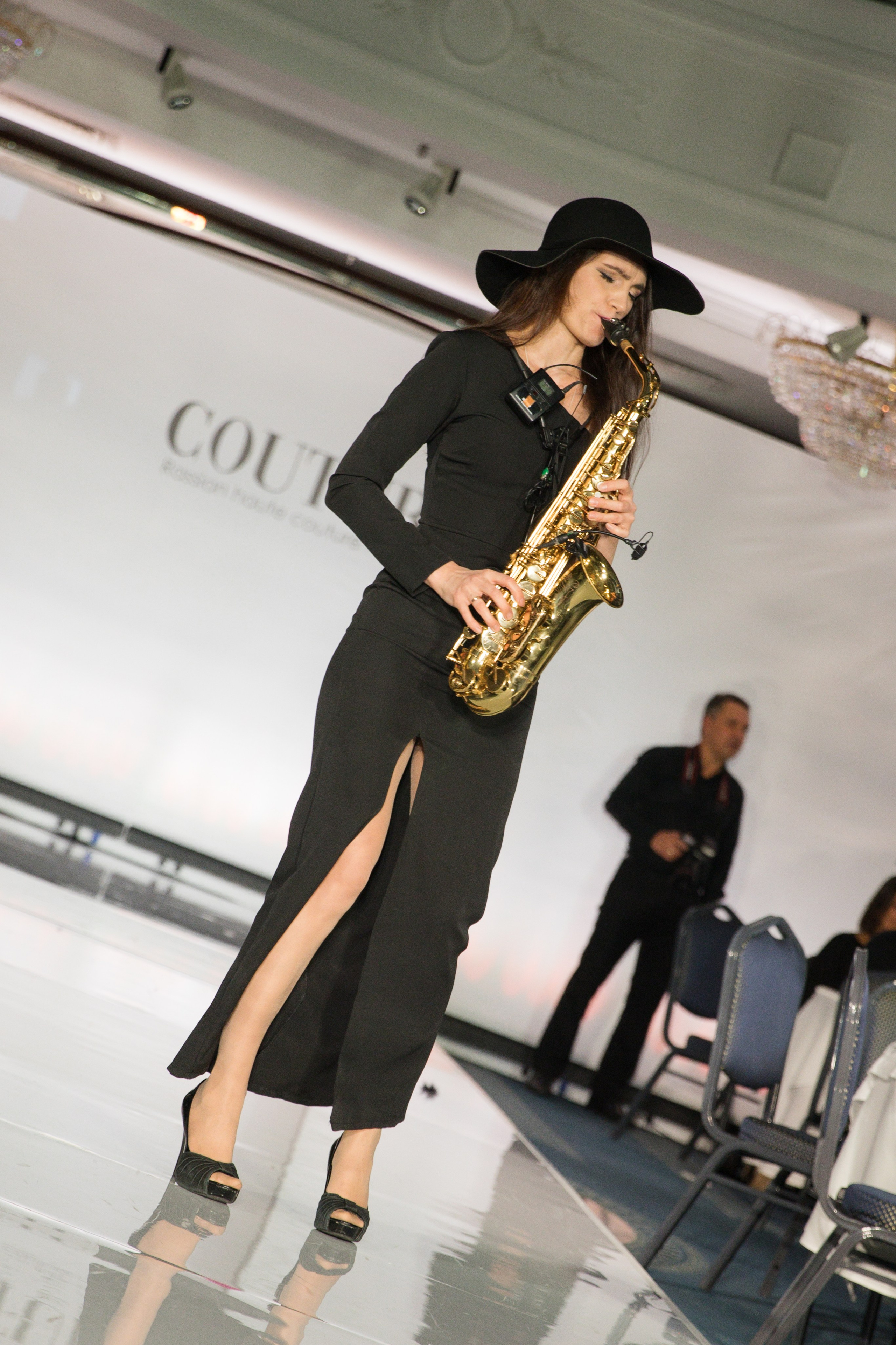 Репортаж показа «Кутюр по-русски». Фотограф в Санкт-Петербурге Вагнер Юлия