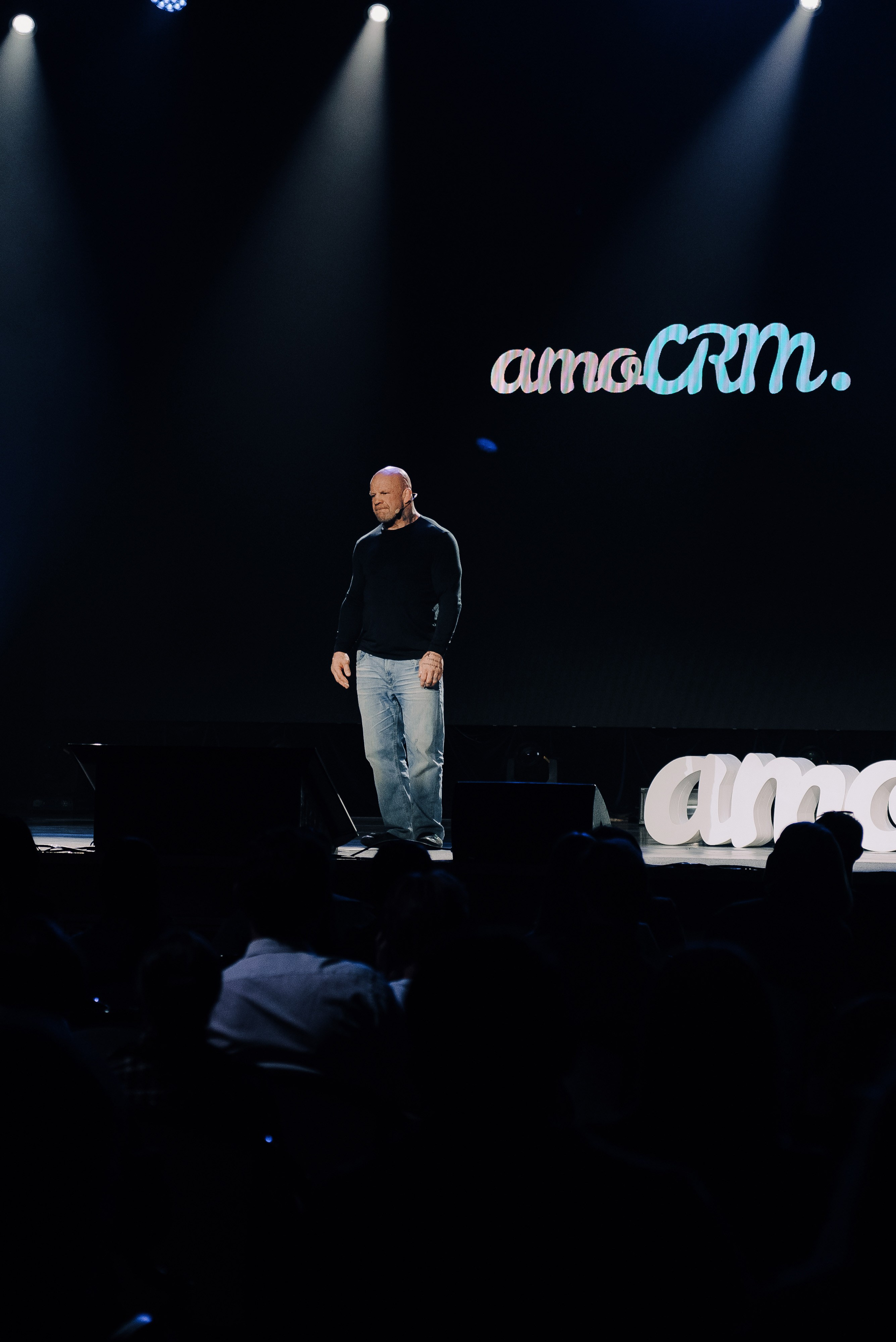 КОНФЕРЕНЦИЯ AMO CRM SIPUNI. Репортажный фотограф Зуев Роман г. Челябинск