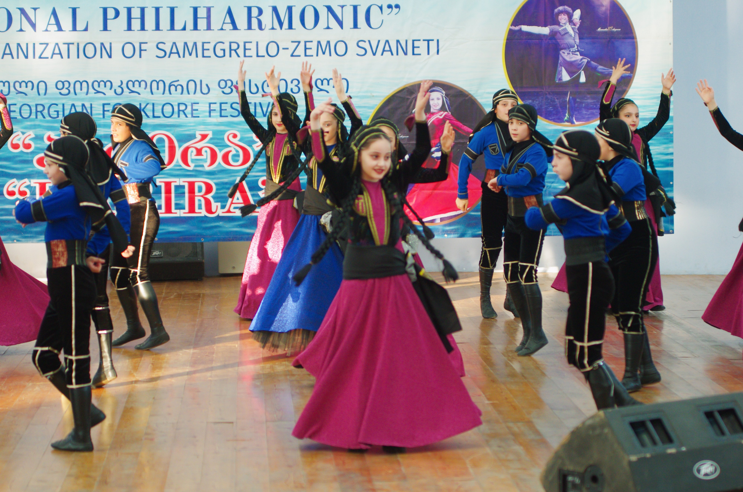 Кабулети Танцы. Портретный фотограф Денис Милютин