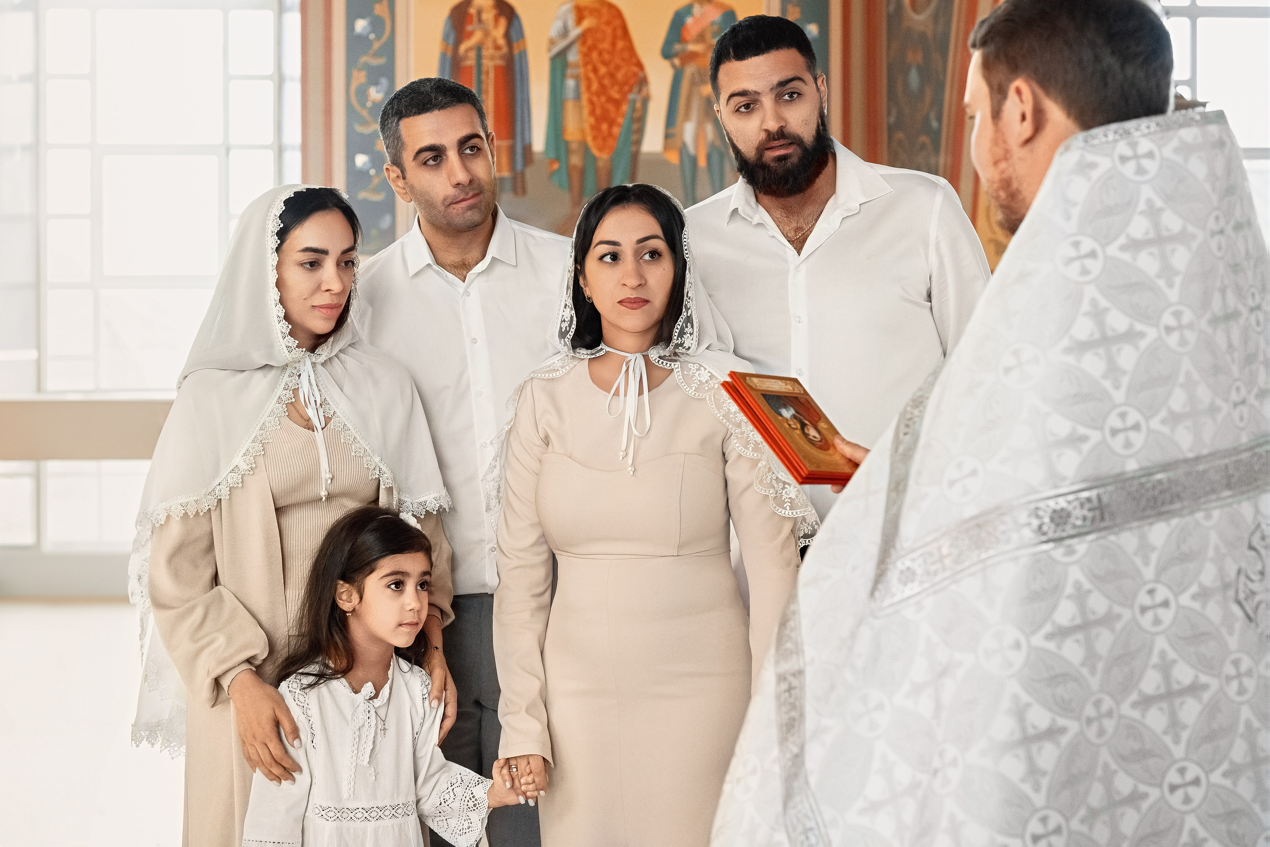 Храм Угрешского. Двойное крещение. Церковный фотограф на Таинство Крещения и Венчания в Оренбурге и Оренбургской области Екатерина Белкина