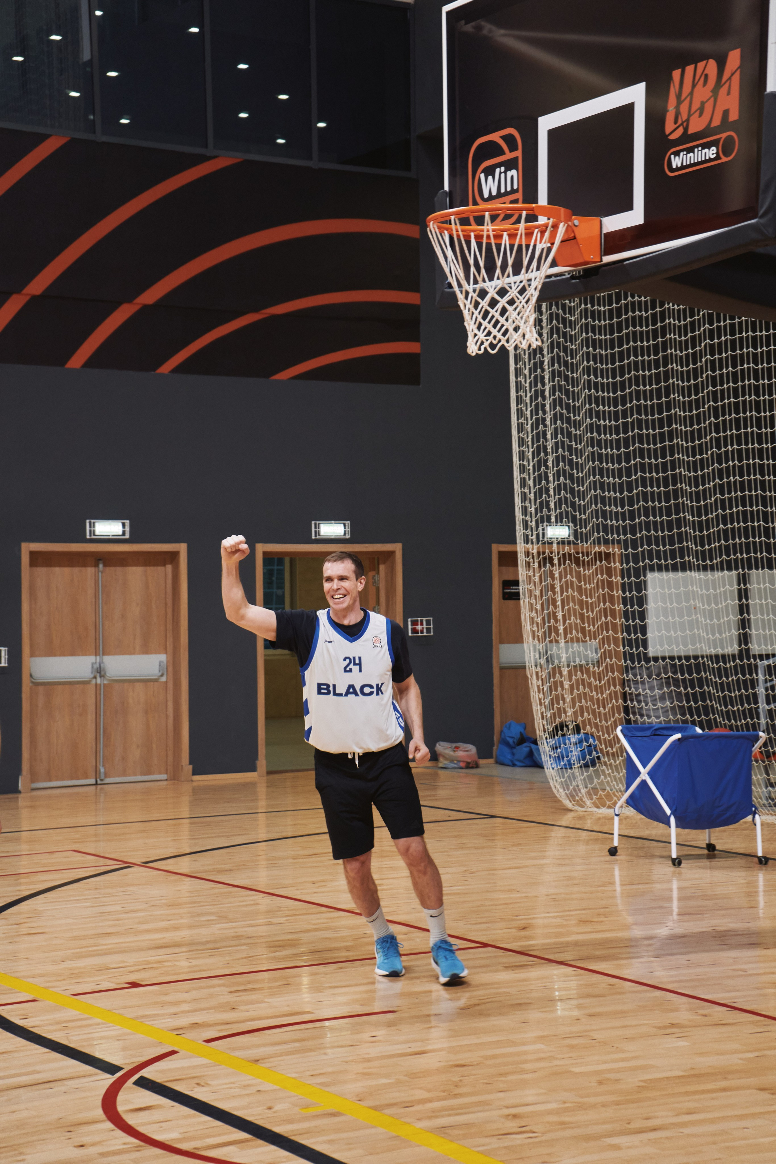 Новогодний баскетбол 2025. Детская лига. Евгений Бреча. Коммерческий и бэкстейдж фотограф в Москве