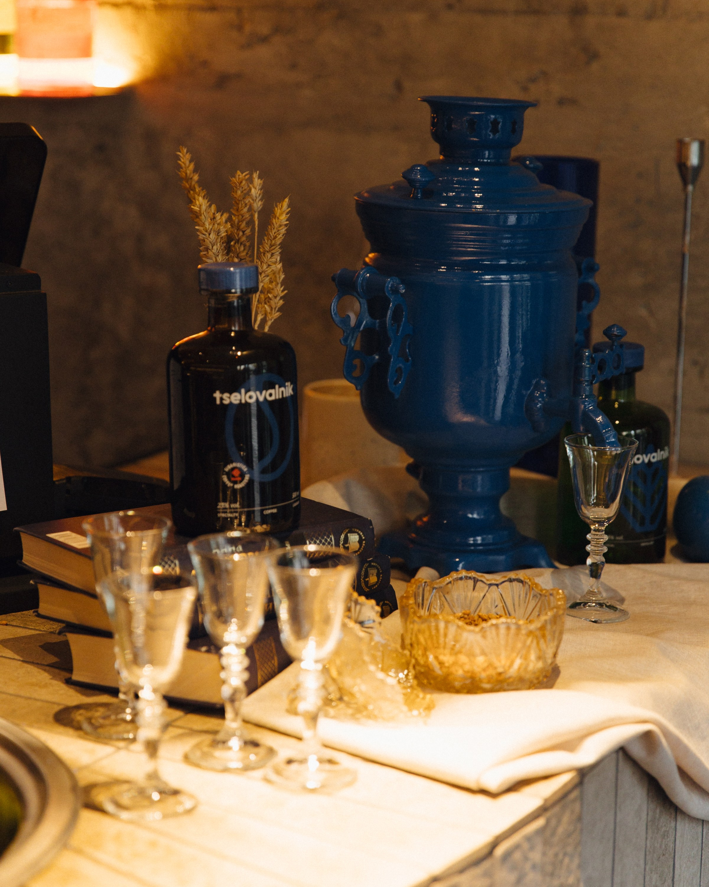 NO-REGRETS x TSELOVALNIK. Фотограф| Санкт-Петербург| Виктория Хайдарова