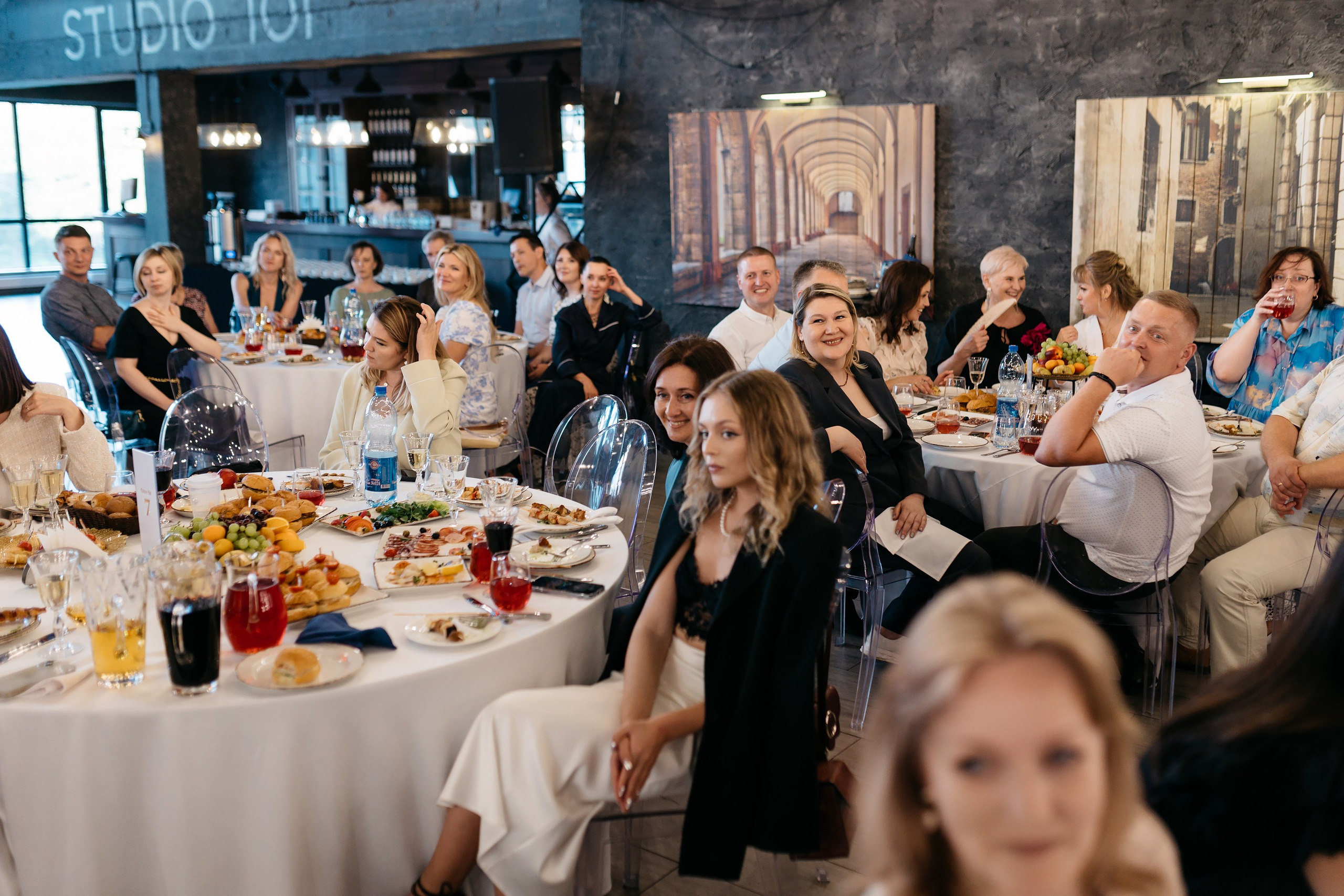 Выпускные. Профессиональный фотограф в Кирове Антон Суслов
