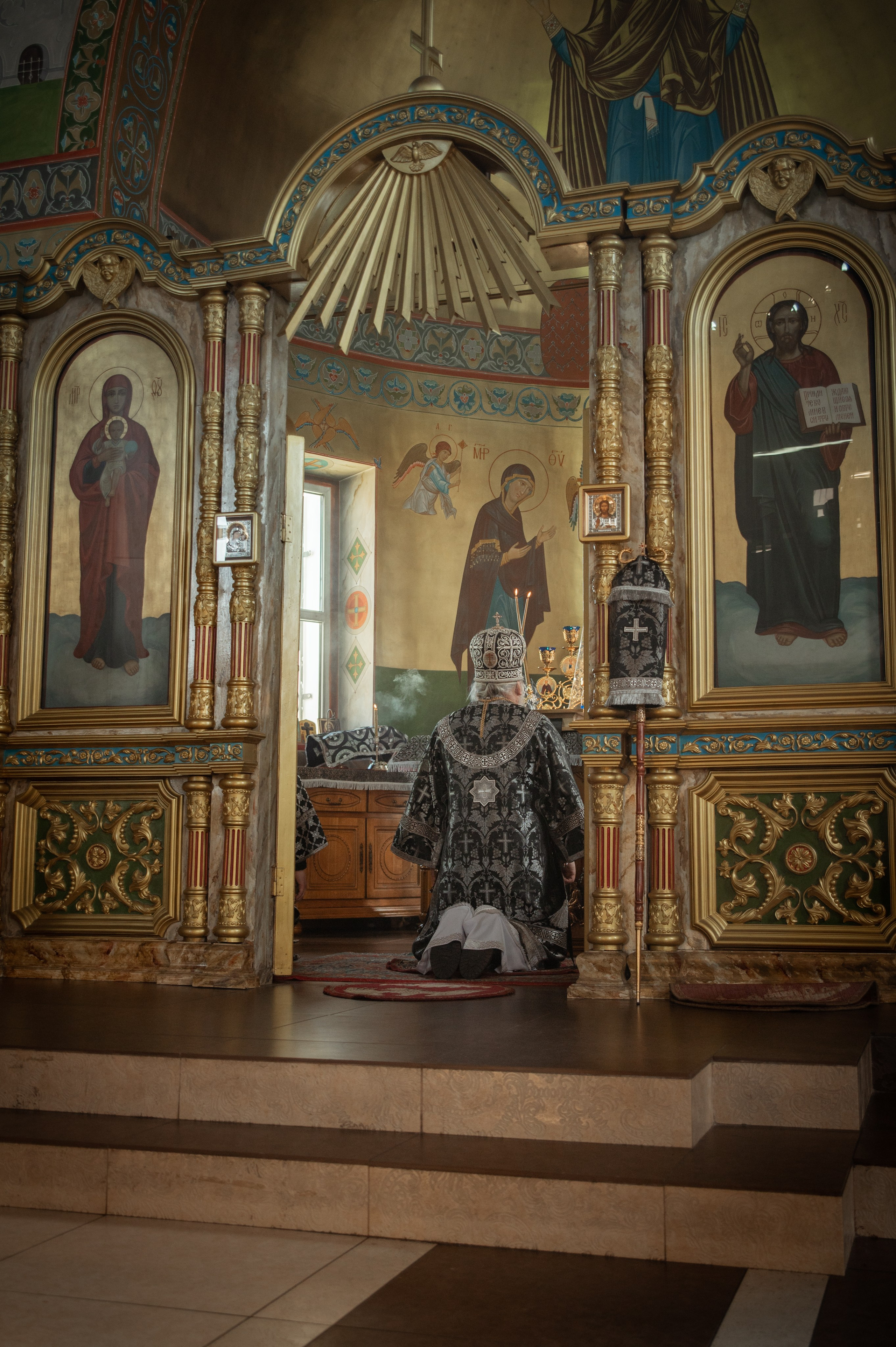 Преждеосвящение Даров. Храм Серафима Саровского. Церковный, семейный и репортажный фотограф Волгоград, Волжский