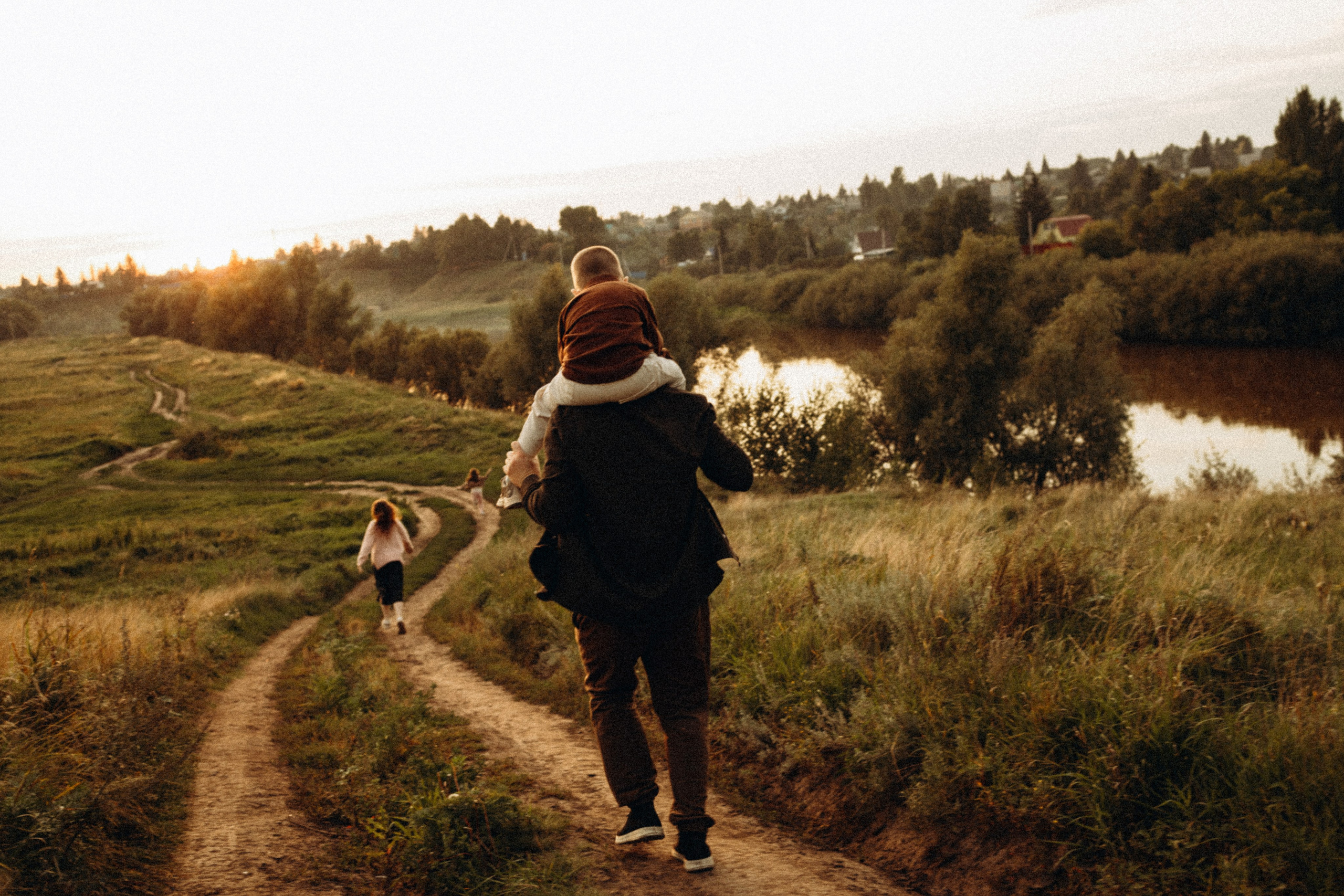 В лучах заката. Lifestyle семейный и детский фотограф в Омске Иванова Екатерина