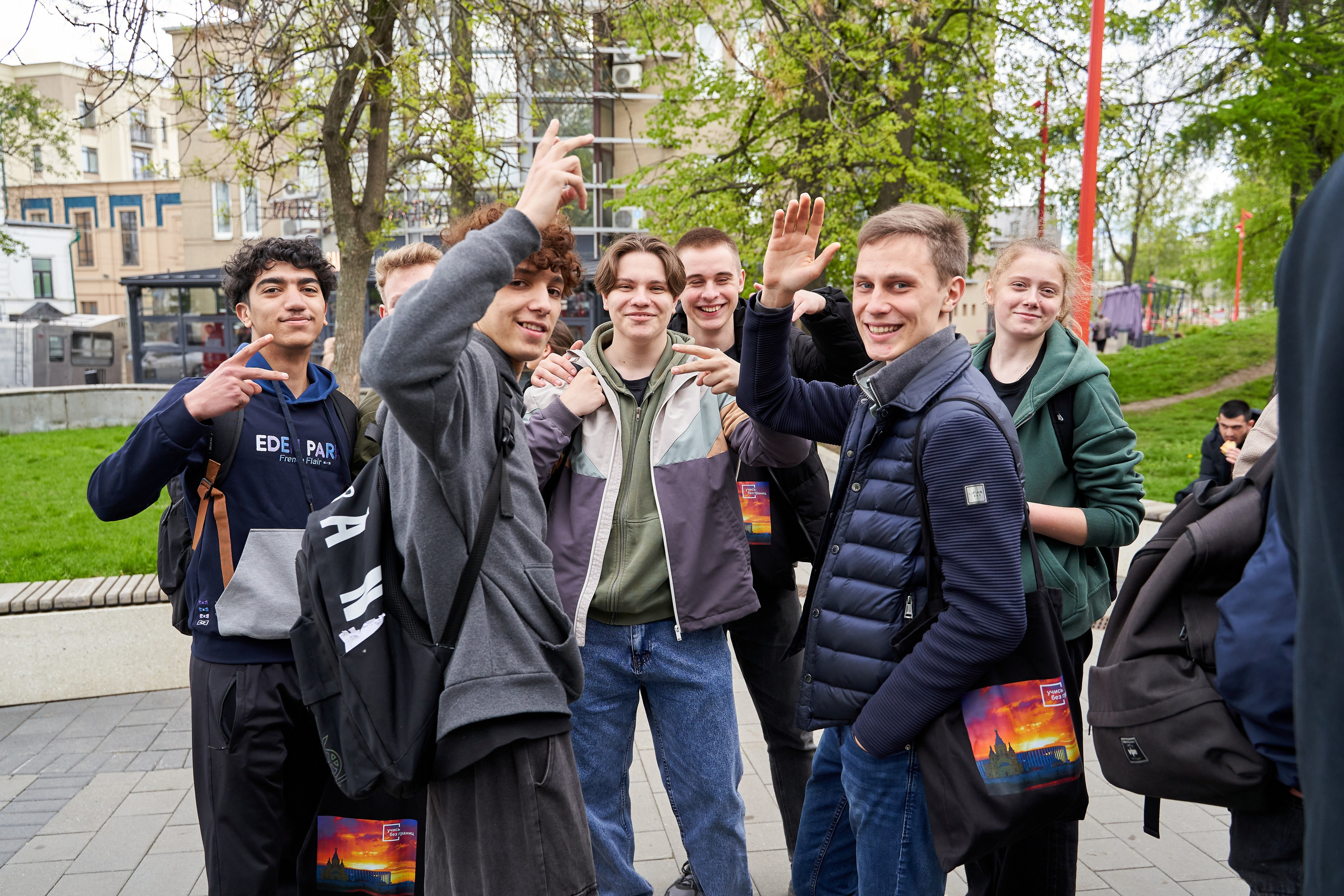 Городской квест в рамках регионального фестиваля «Учись без границ». Репортажный фотограф Вилянов Евгений. Нижний Новгород