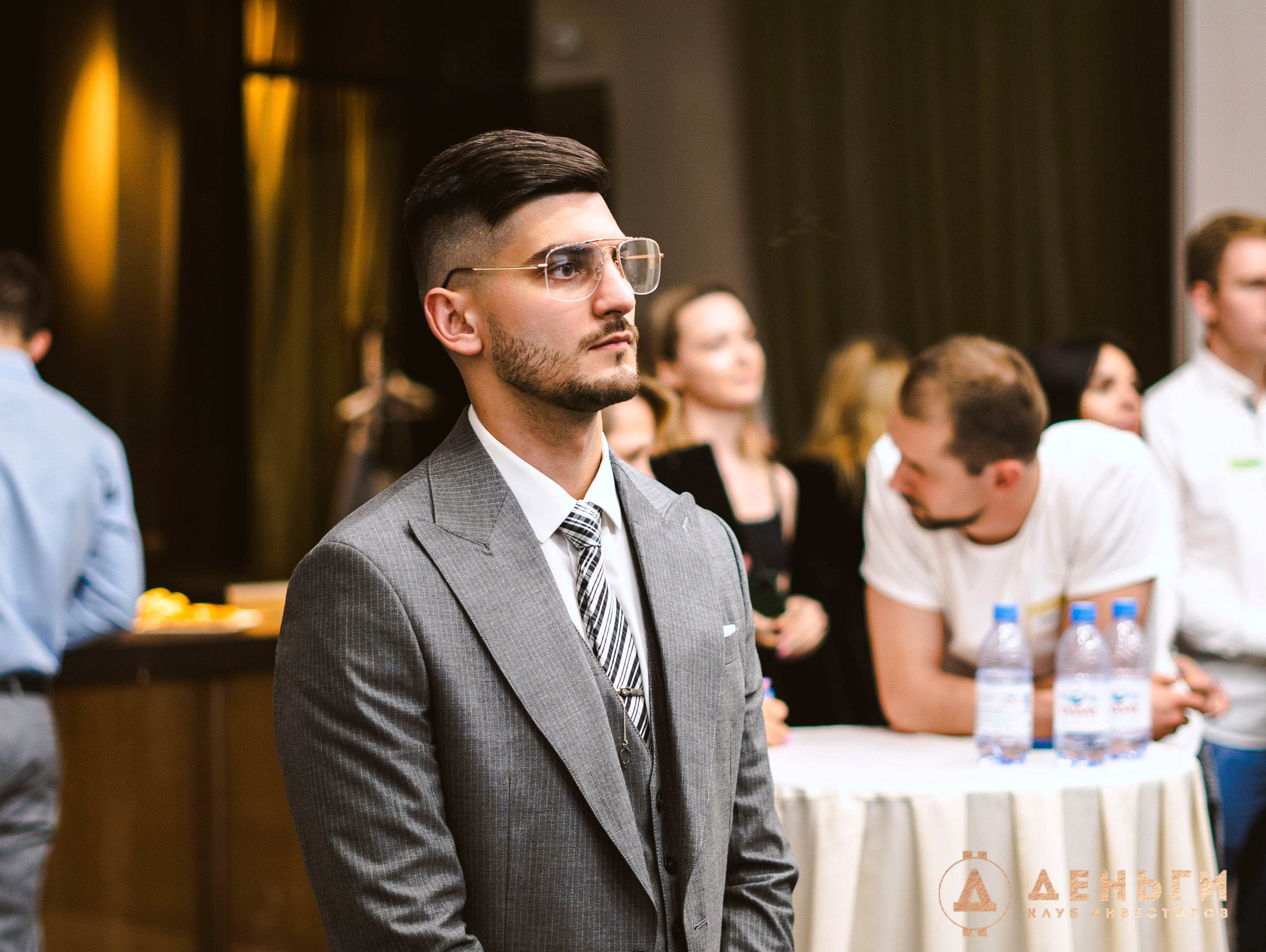 Инвестиционный клуб ''Деньги». Свадебный фотограф