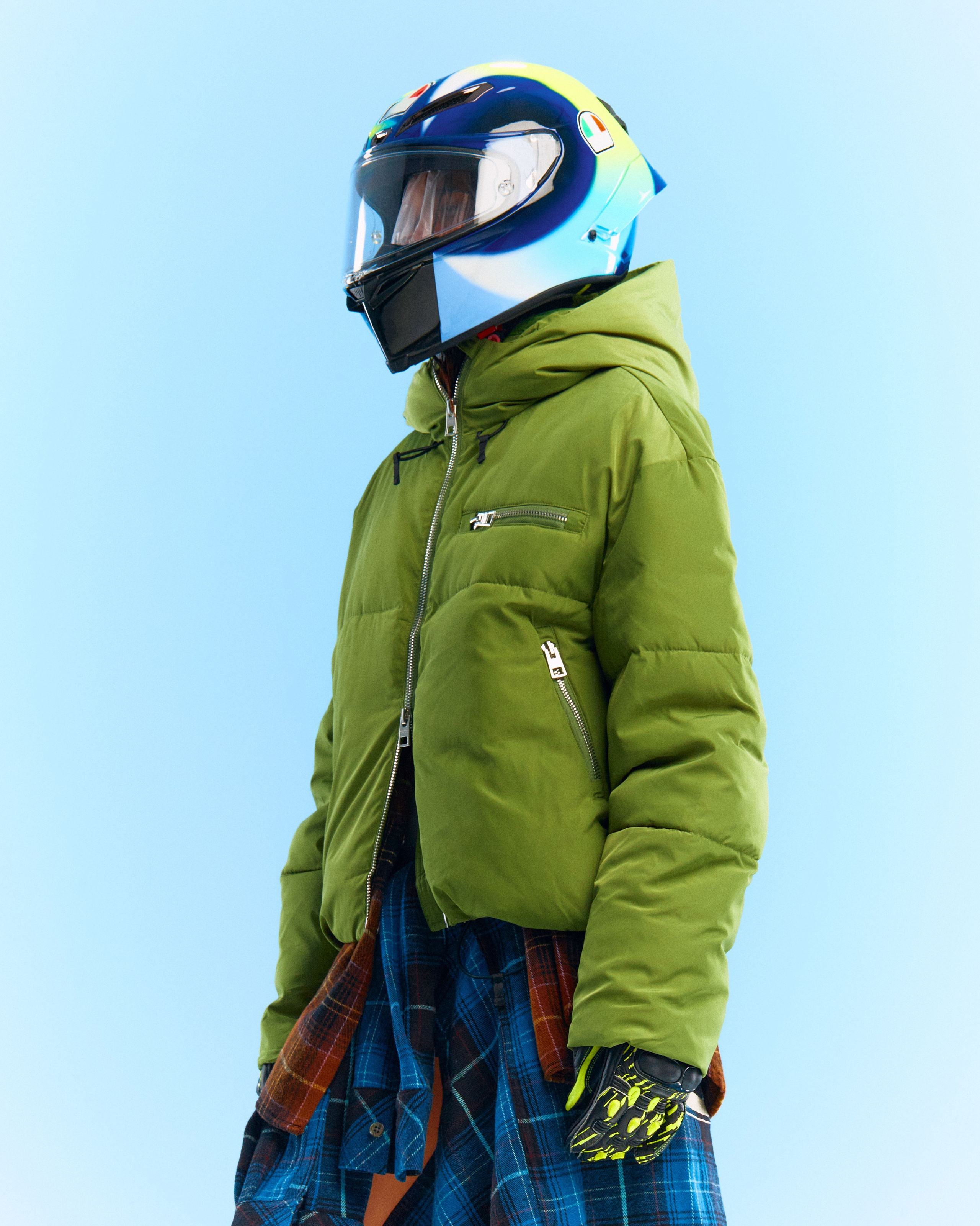 Matrona. Святослав Лебедев | Рекламный фотограф — Коммерческая съемка, Арт-дирекшн, AI-интеграция