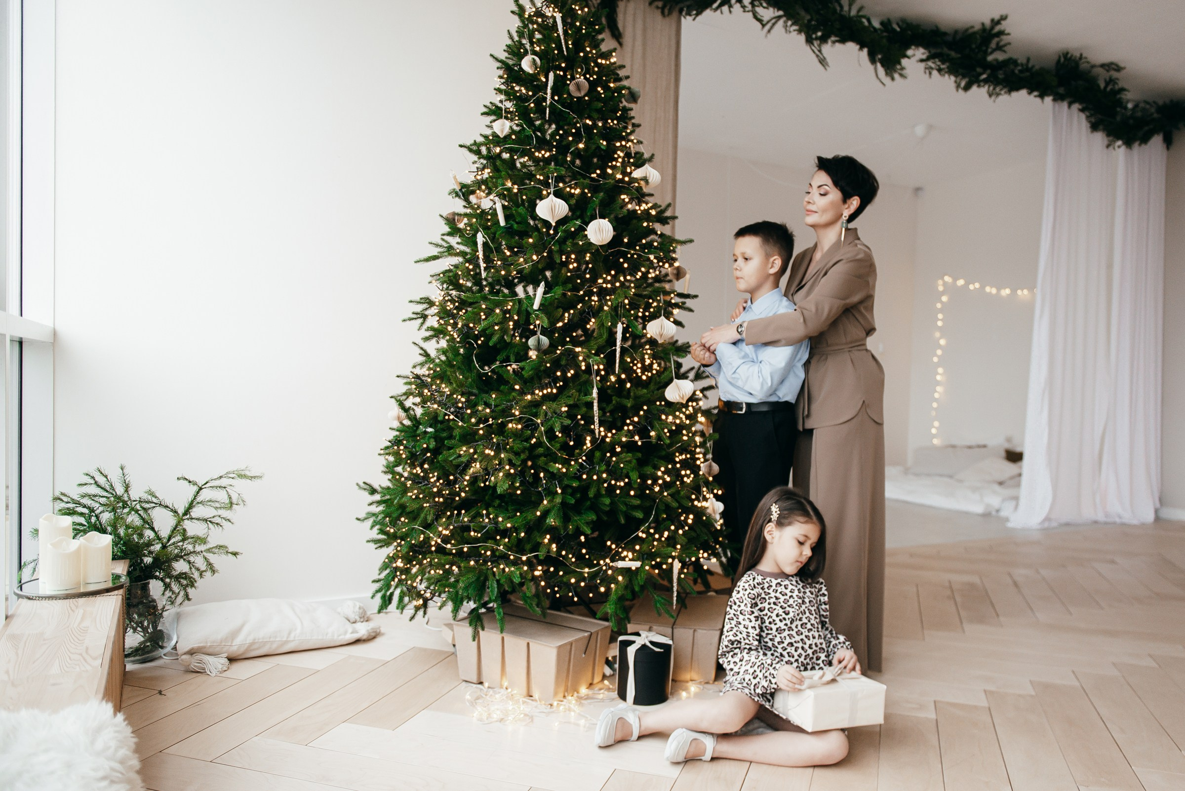 Семейный новогодний фотограф в Екатеринбурге Ирина Смирнова. Профессиональный фотограф в Екатеринбурге Ирина Смирнова