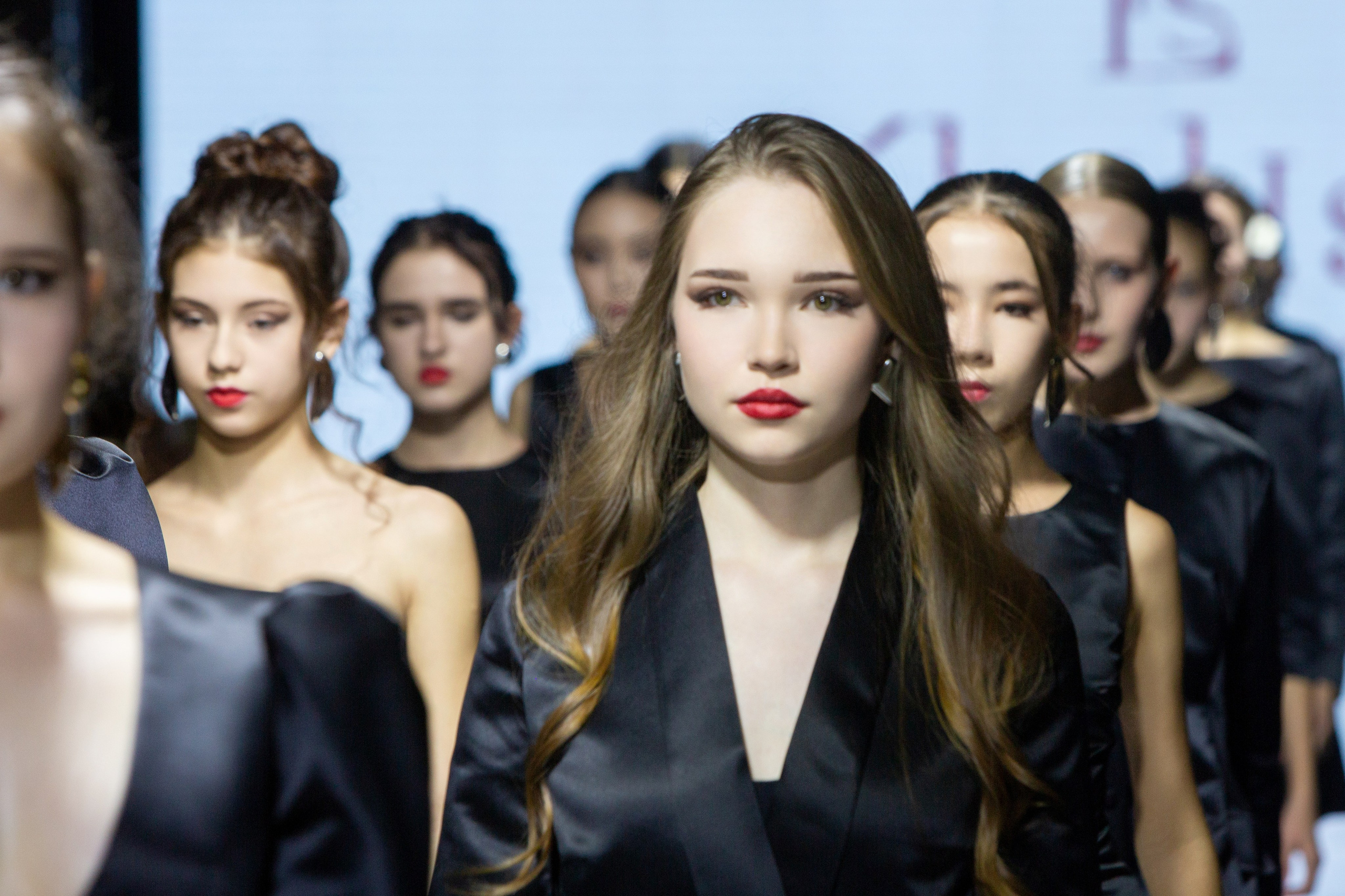 Неделя моды Екб. Фотограф для маркетплейсов Михаил Бове