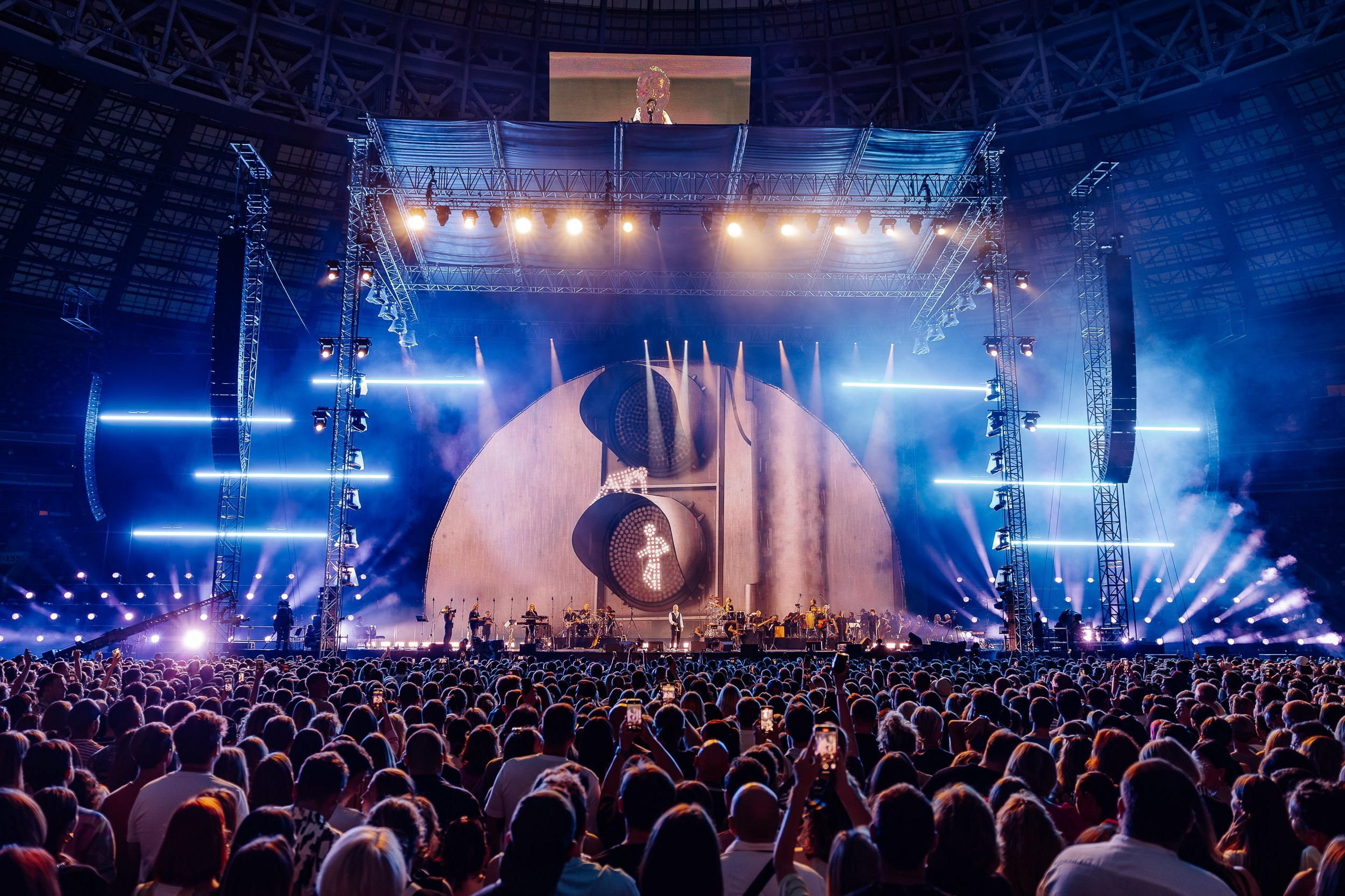 LEONID AGUTIN | MOSCOW | 2024. OOPS TEAM