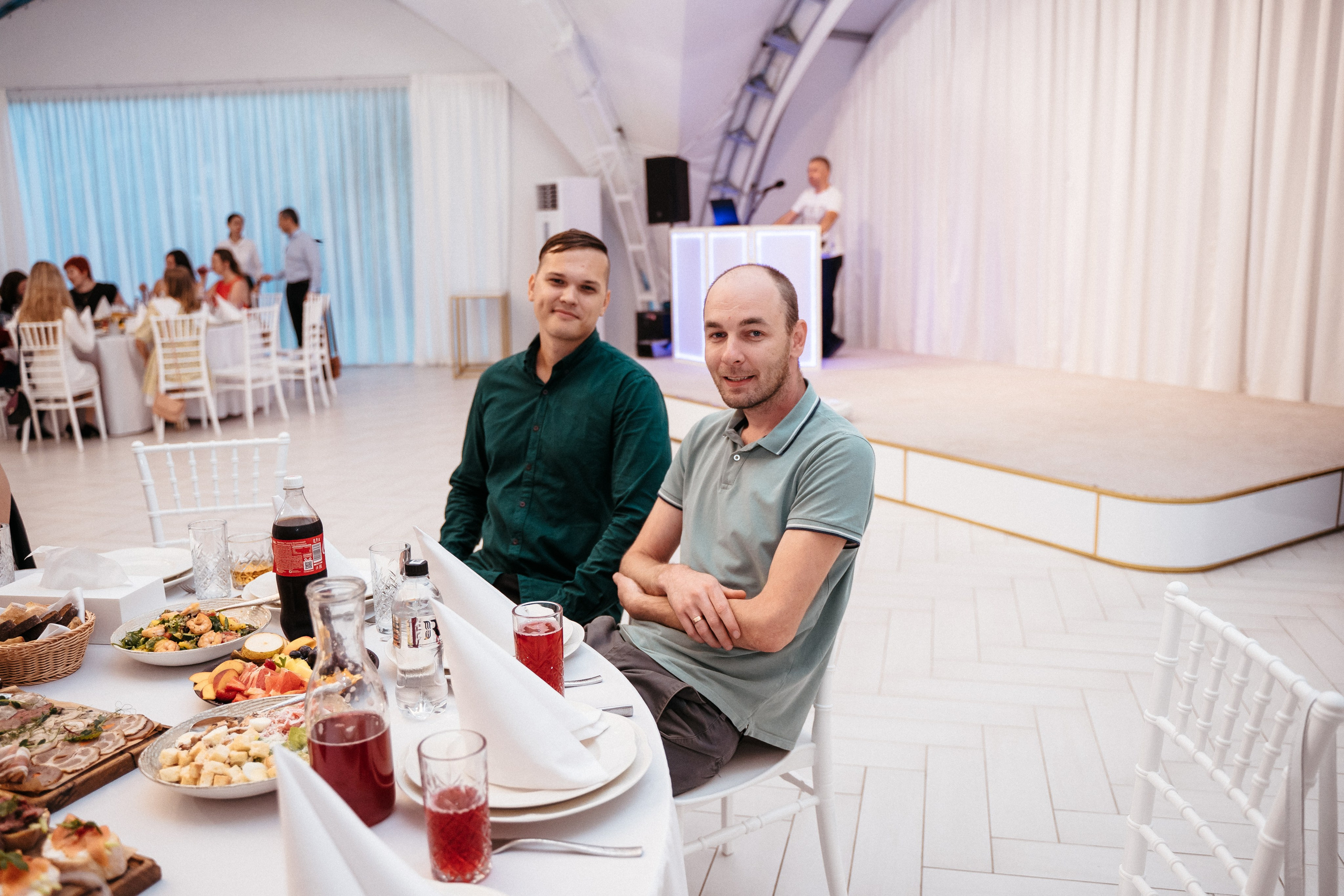 Ави Центр. Свадебный фотограф в Симферополе