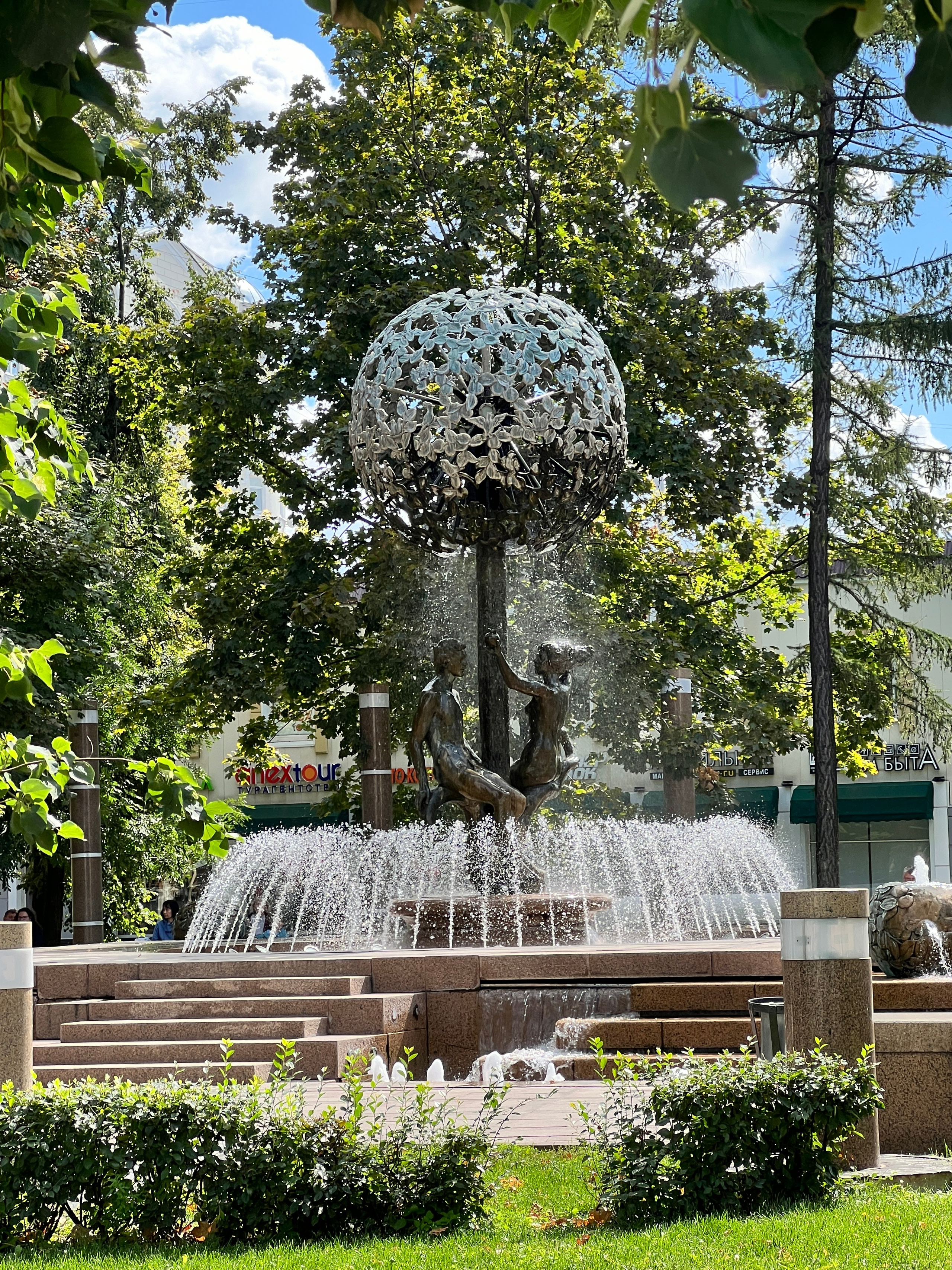 У нас уже 10 экскурсий. П&П — Полезное с Приятным. Фотоэкскурсии — Москва на память. Экскурсовод и фотограф в Москве. Увези столицу в своём альбоме!