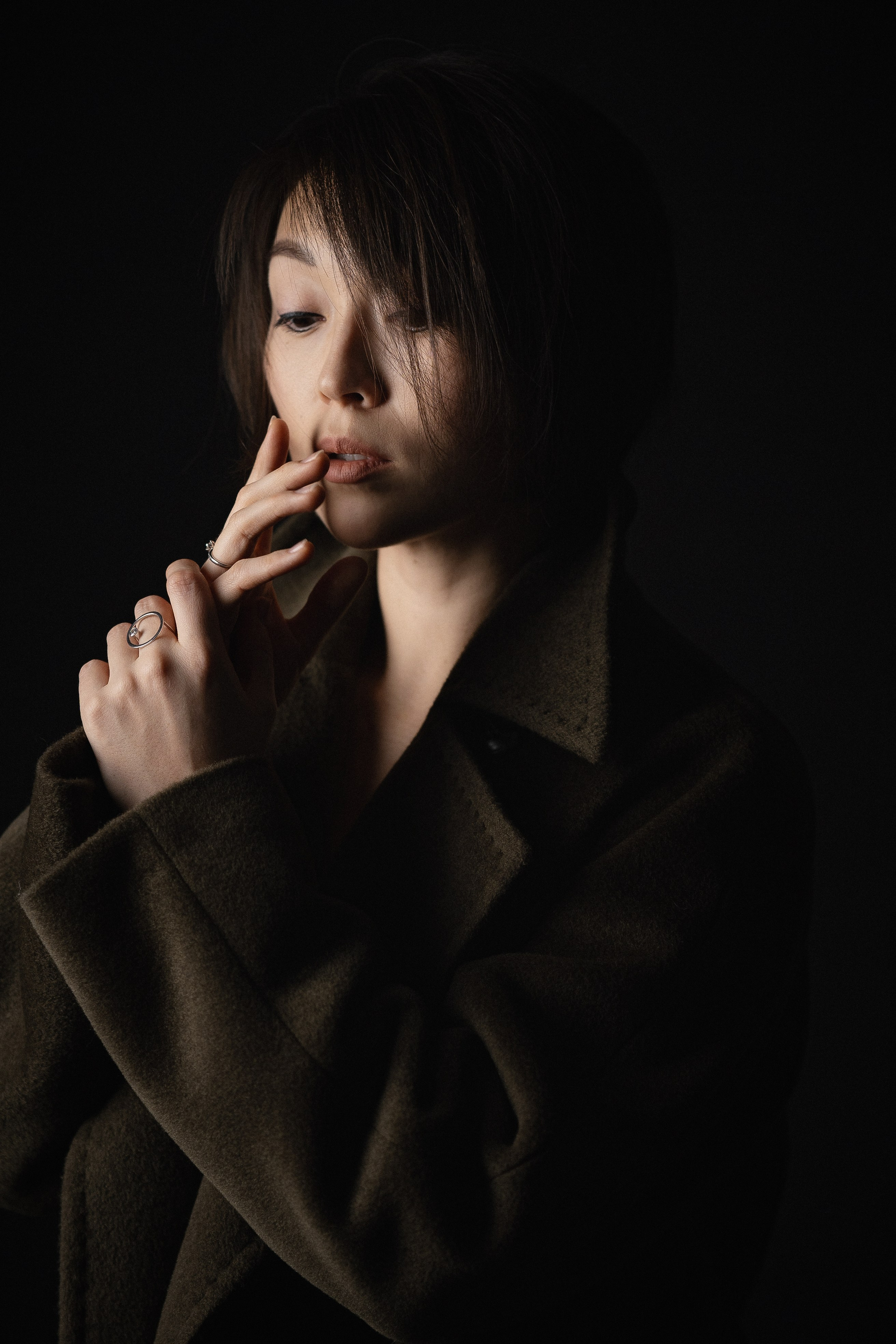 Женская фотосессия с эмоциональными кадрами