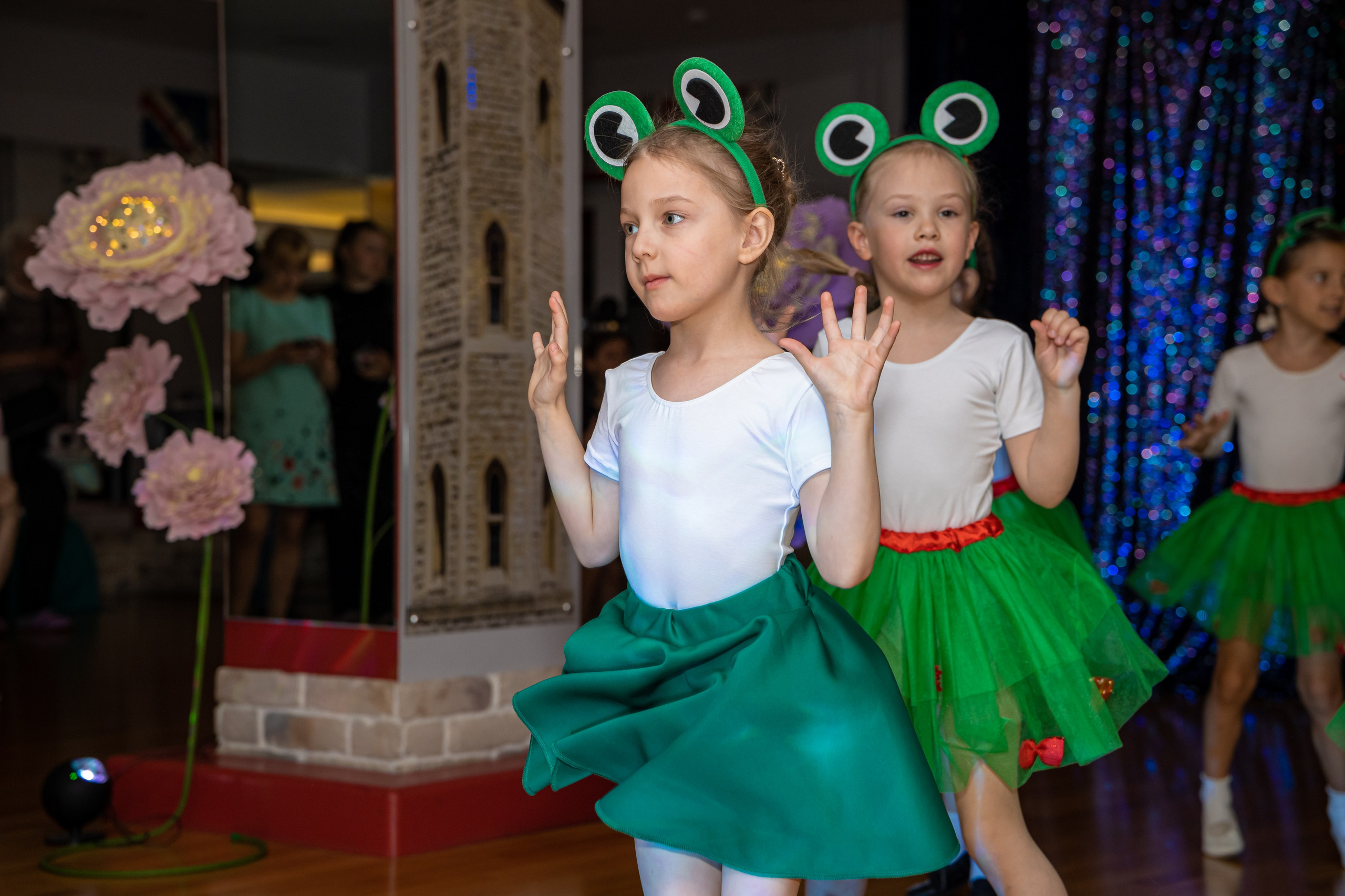 Фотосъемка детского выступления «Алиса в стране чудес». Ирина Носова - семейный и детский фотограф