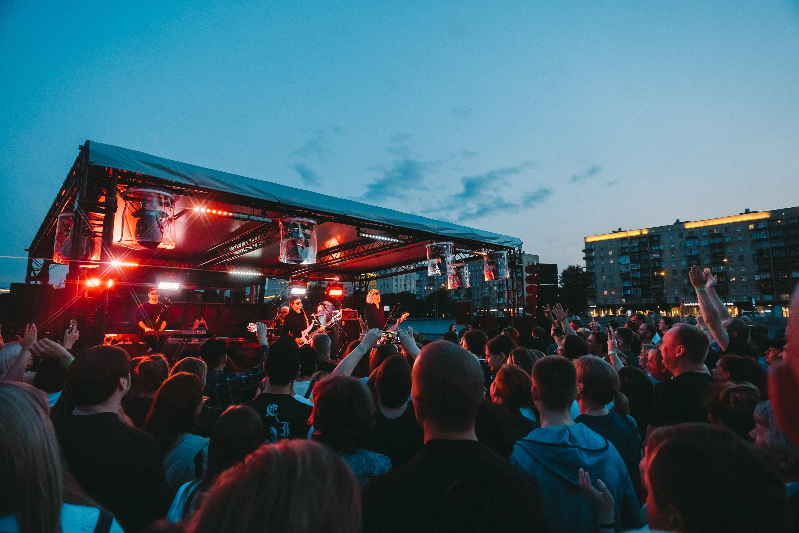 ПИКНИК НА КОРАБЛЕ. Фотограф Сонкина Татьяна